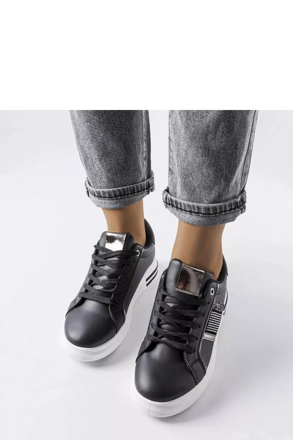 Sportbačiai, modelis 207882 Solea