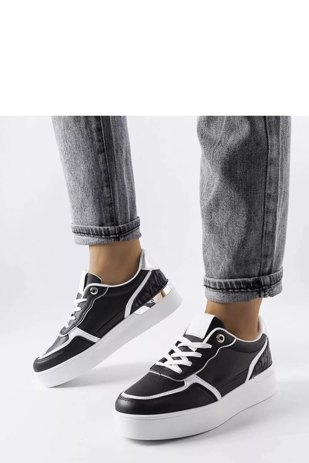 Sportbačiai, modelis 207886 Solea