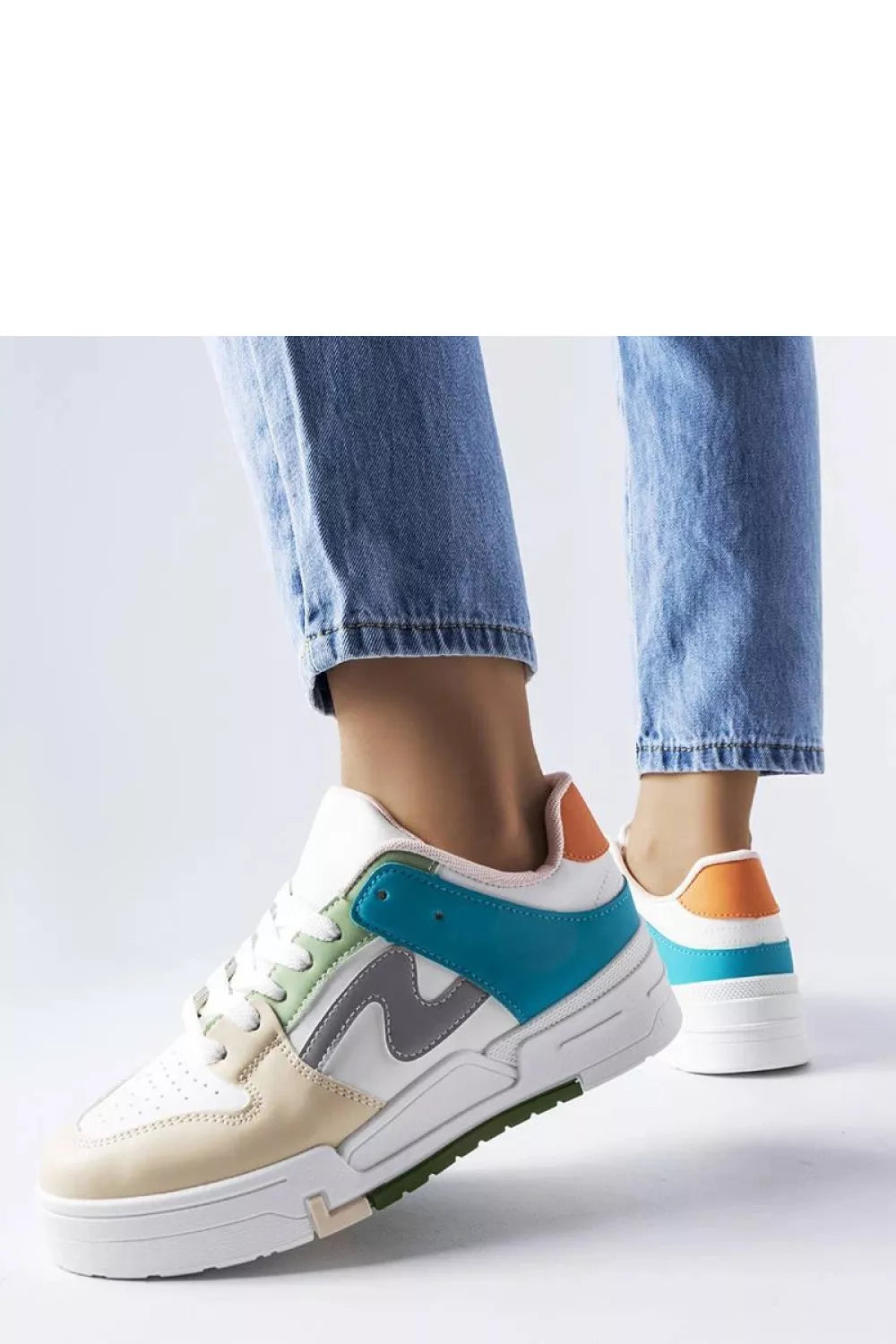 Sportbačiai, modelis 207905 Solea