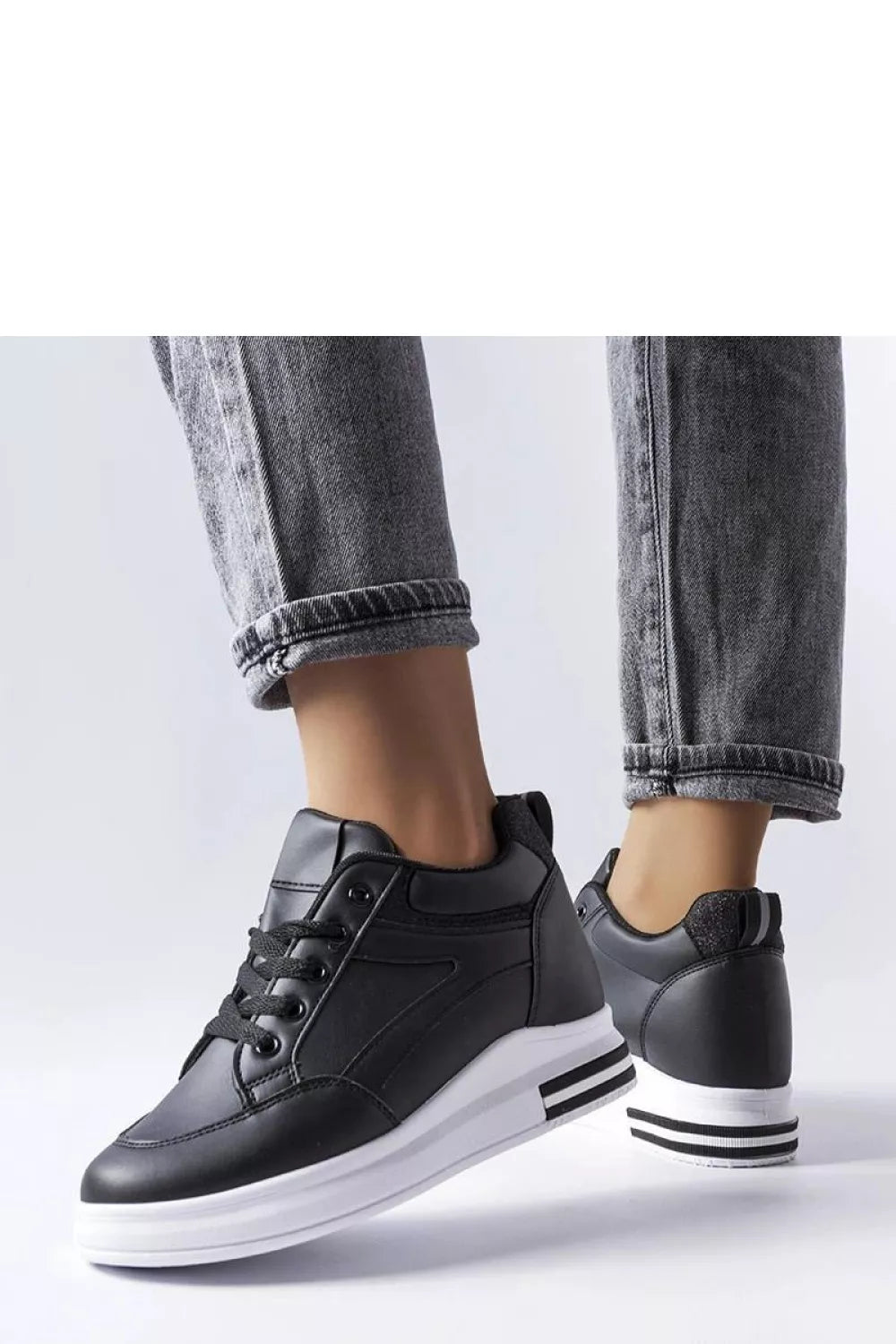 Sportbačiai, modelis 207919 Solea