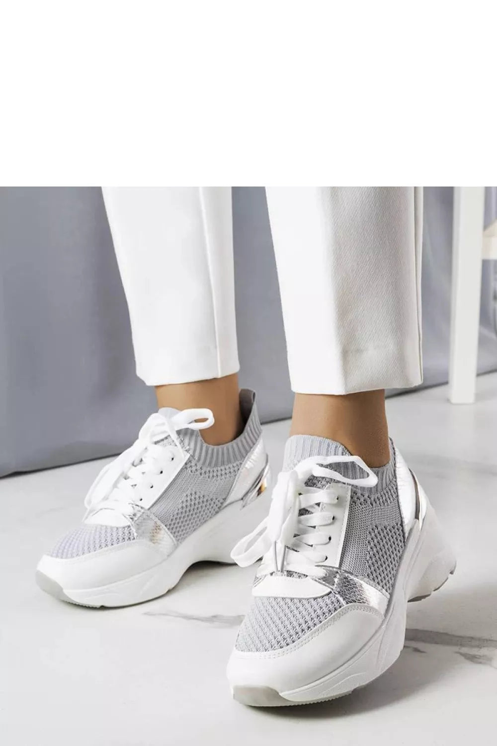 Sportbačiai, modelis 207995 Solea