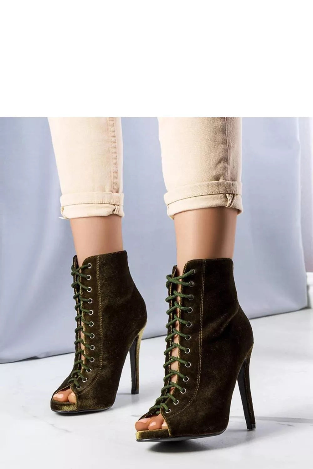 Auliniai batai su kulnais, modelis 208024 Solea