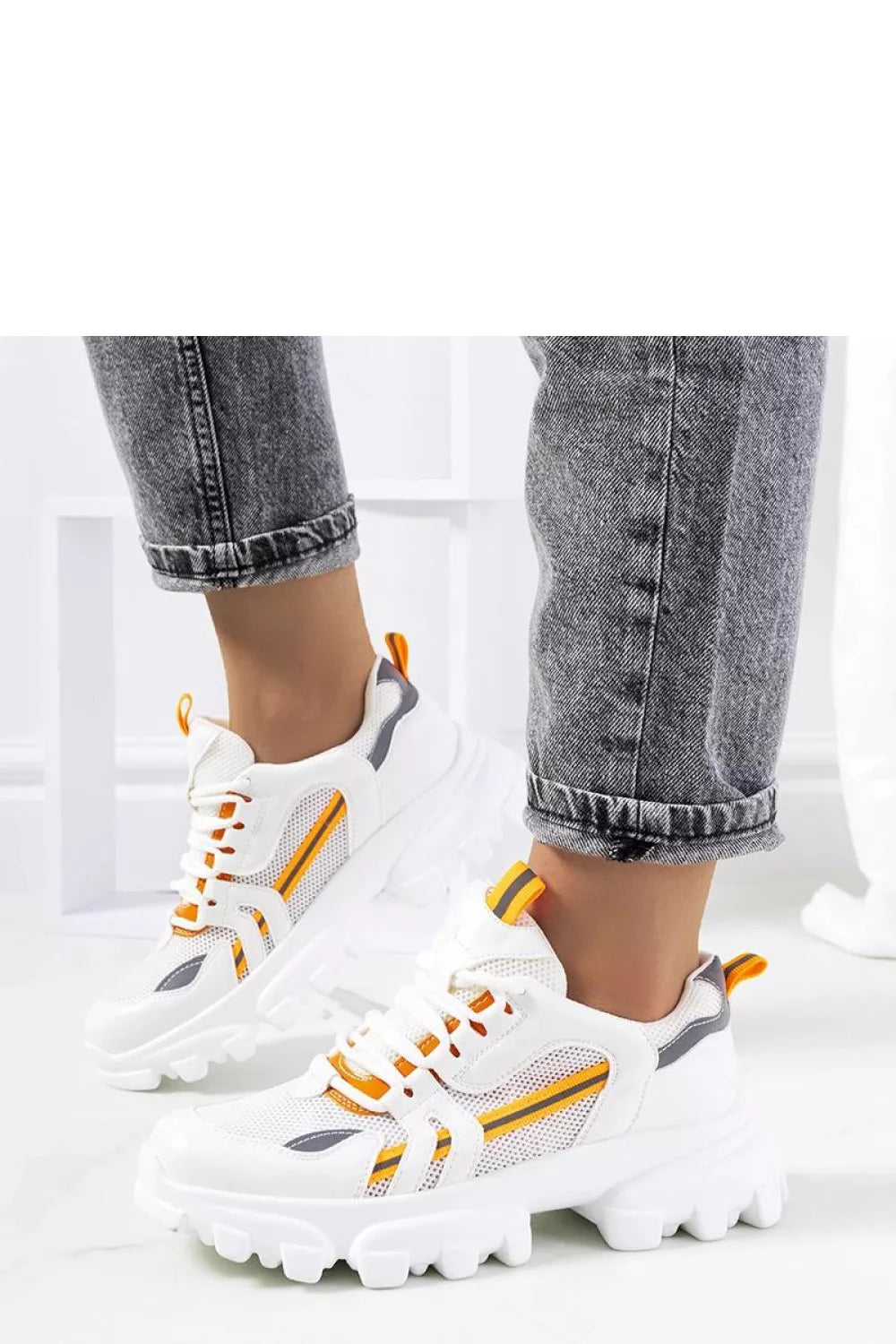 Sportbačiai, modelis 208043 Solea