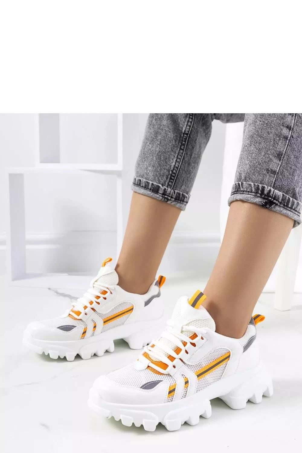 Sportbačiai, modelis 208043 Solea