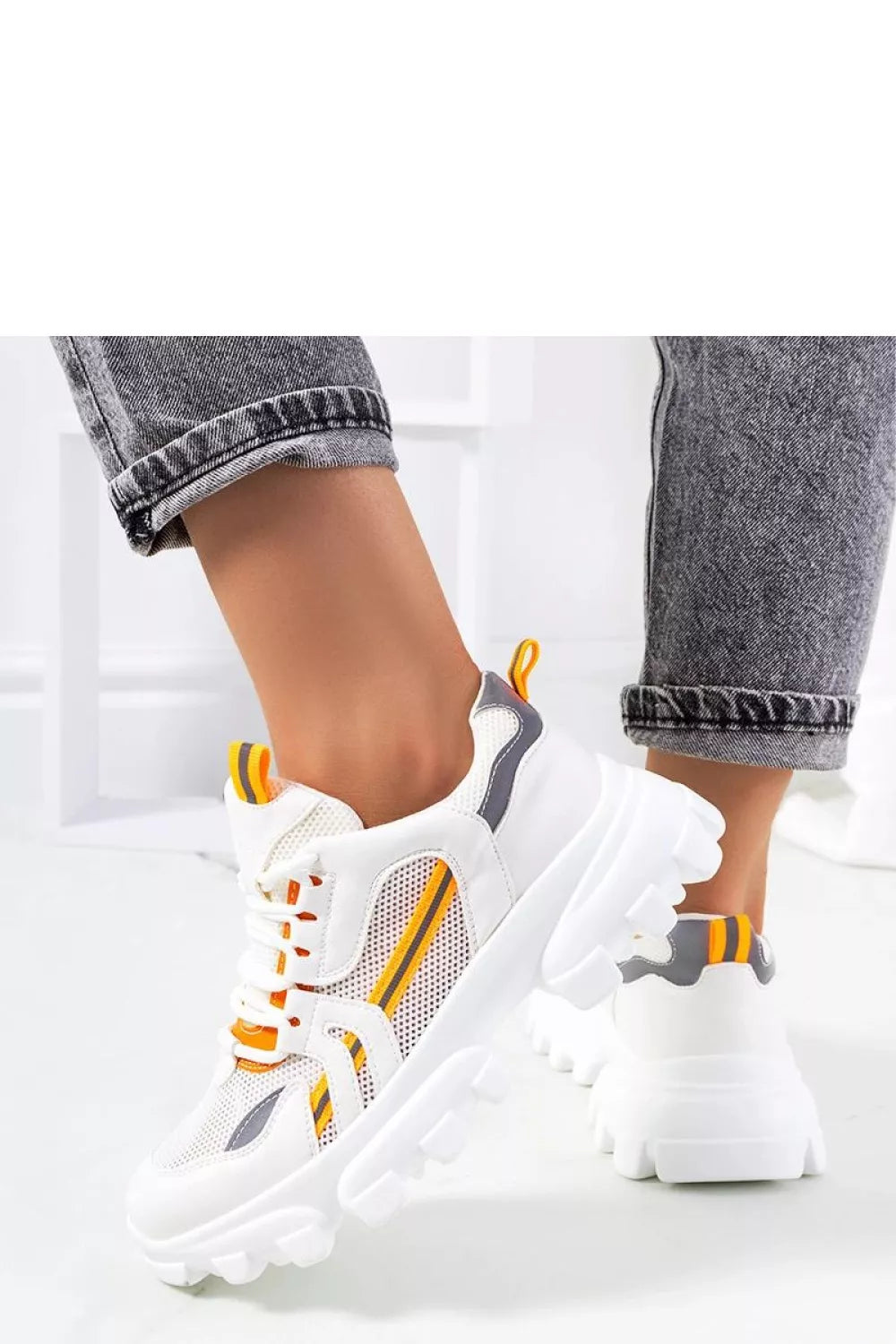 Sportbačiai, modelis 208043 Solea