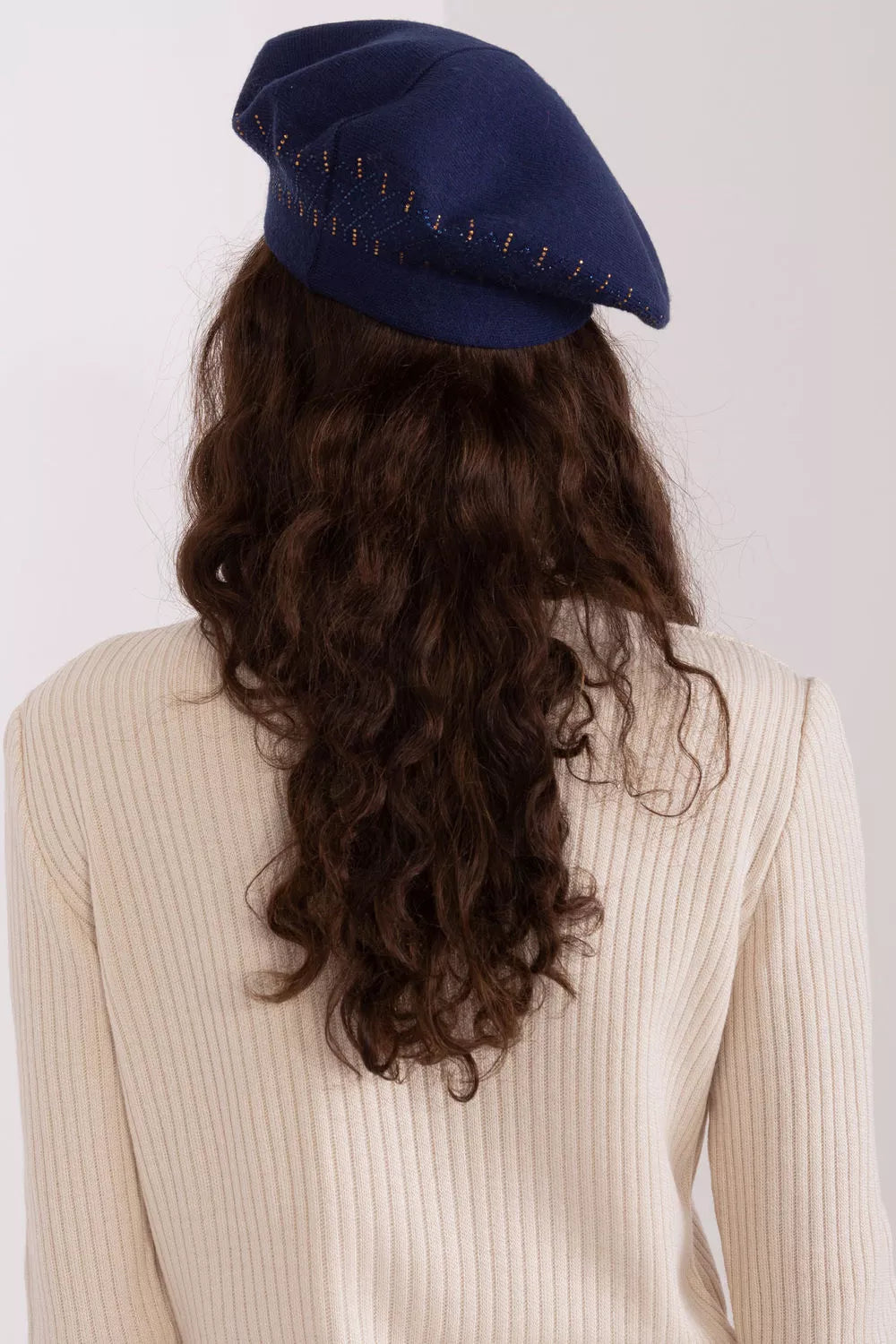 Beretė, modelis 208251 AT