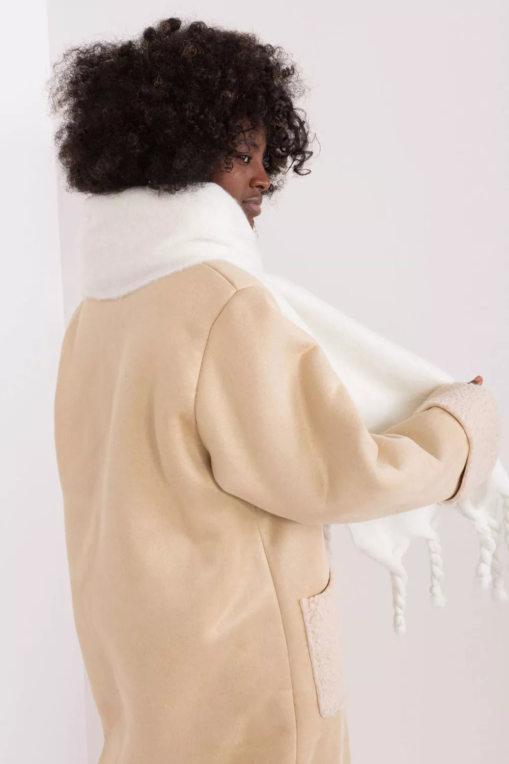 Šalis, modelis 208270 AT