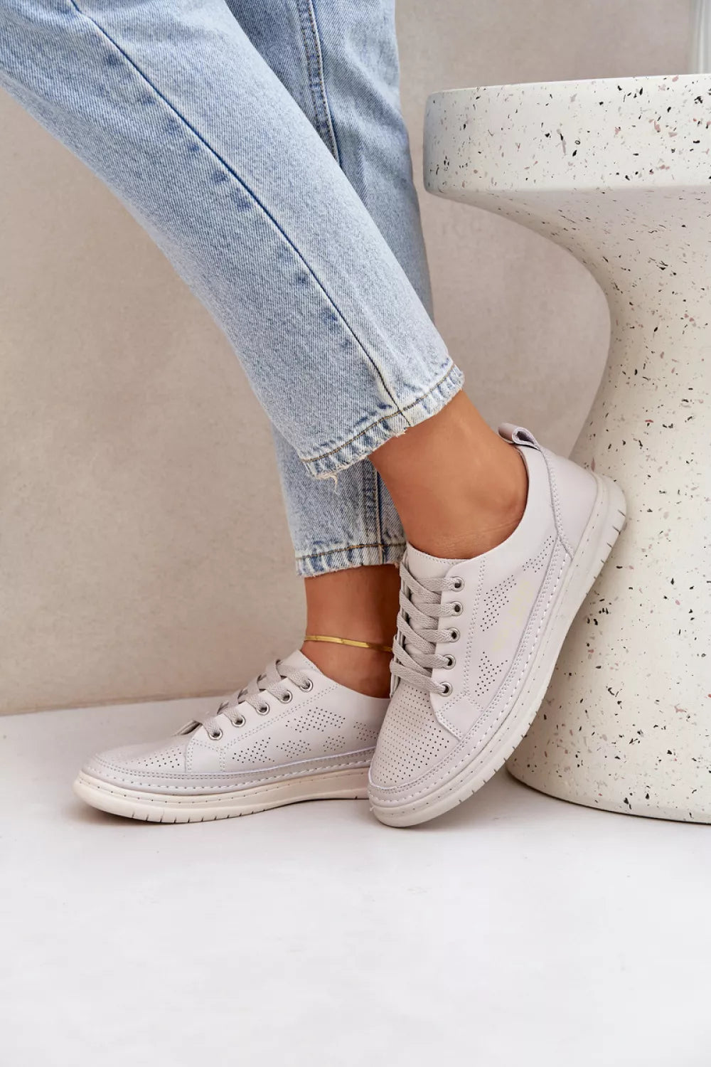 Sportbačiai, modelis 208321. Ženkite į stilių.