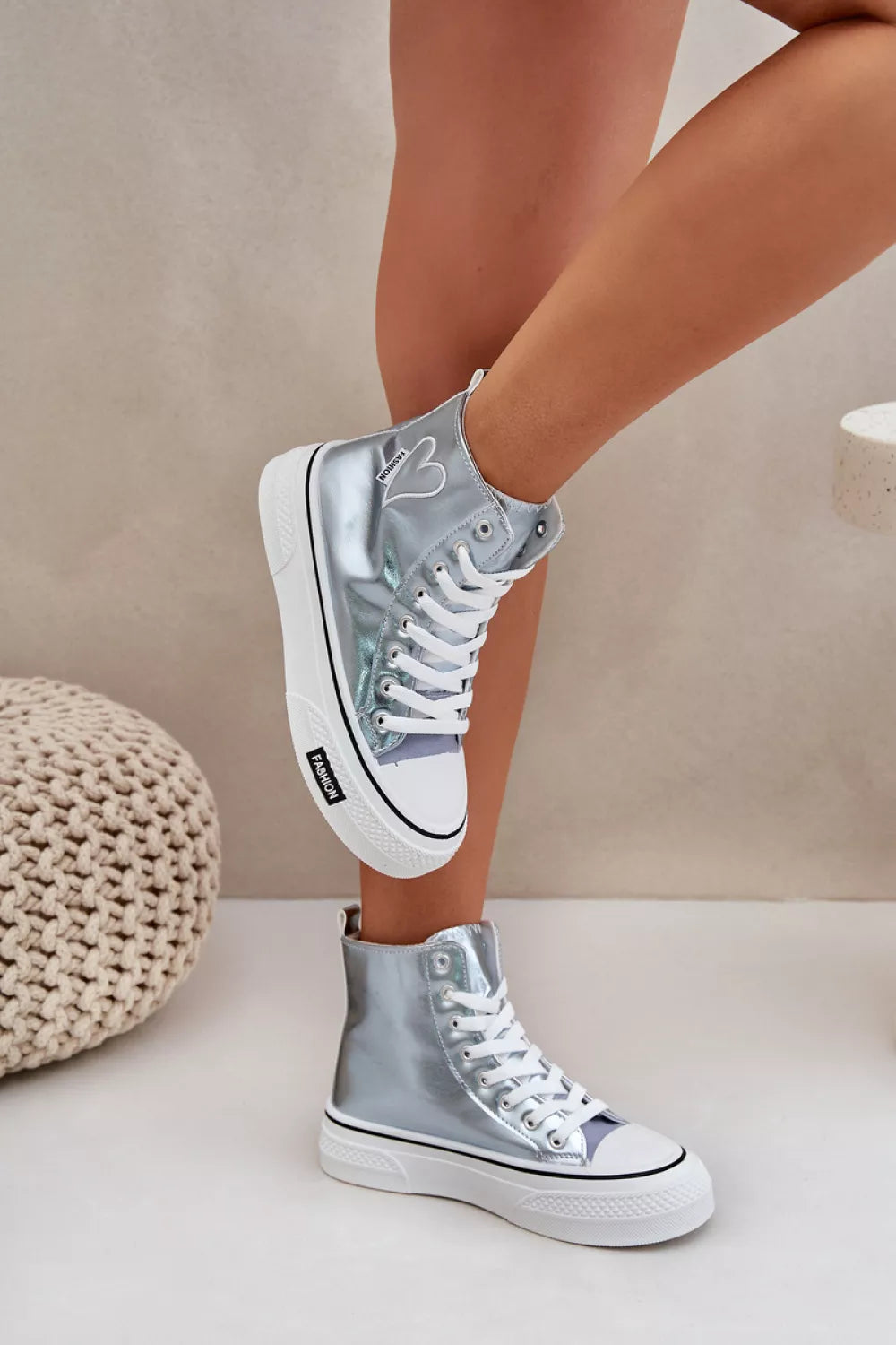 Sportbačiai, modelis 208353. Ženkite į stilių.