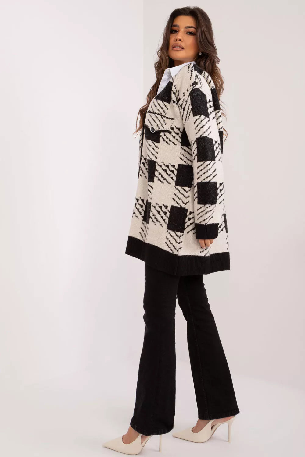 Kardiganas, modelis 208370 Badu