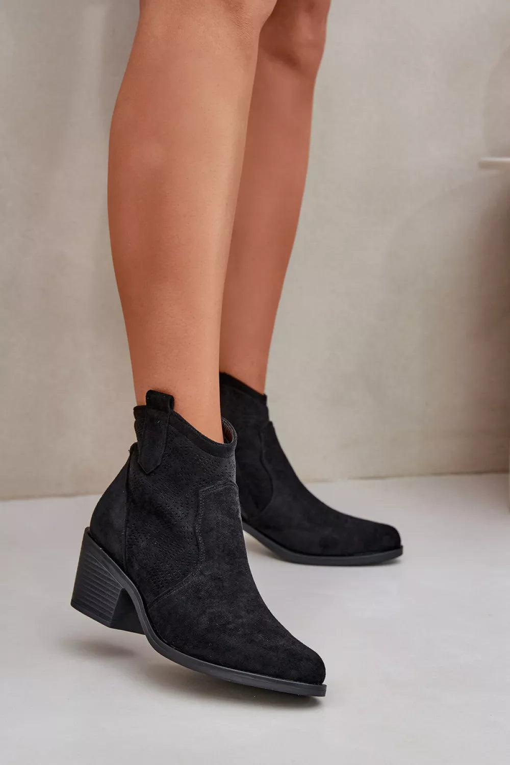 Aukštakulniai batai, modelis 208467. Ženkite į stilių