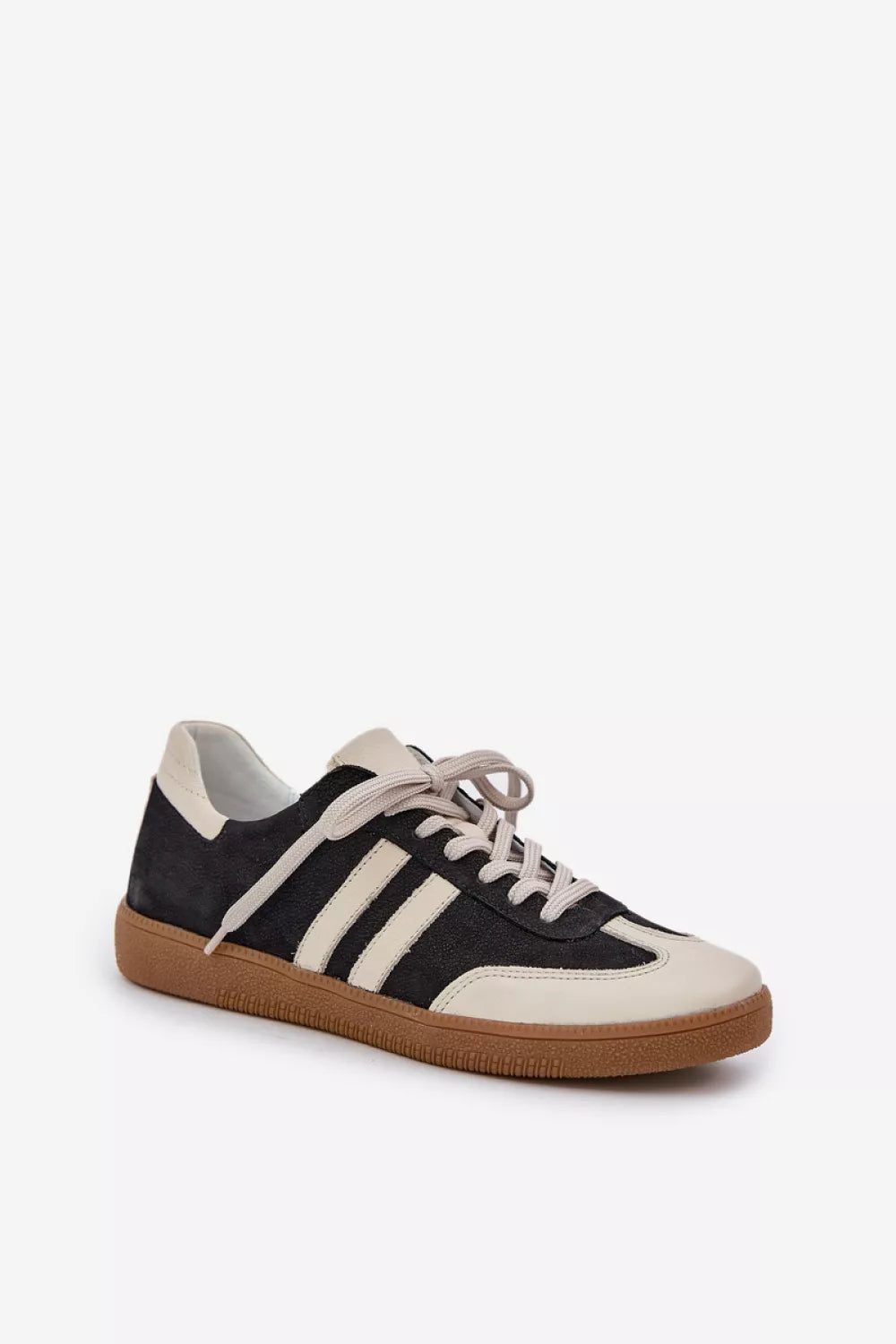 Sportiniai batai, modelis 208540. Ženkite į stilių.