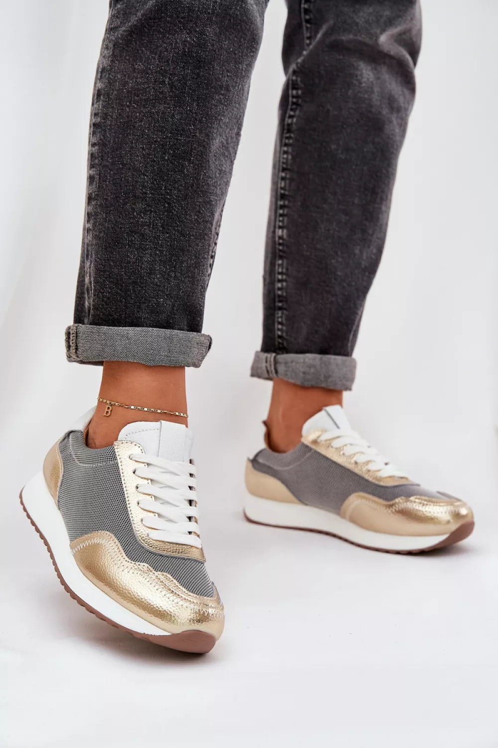 Sportiniai bateliai, modelis 209060. Ženkite į stilių.