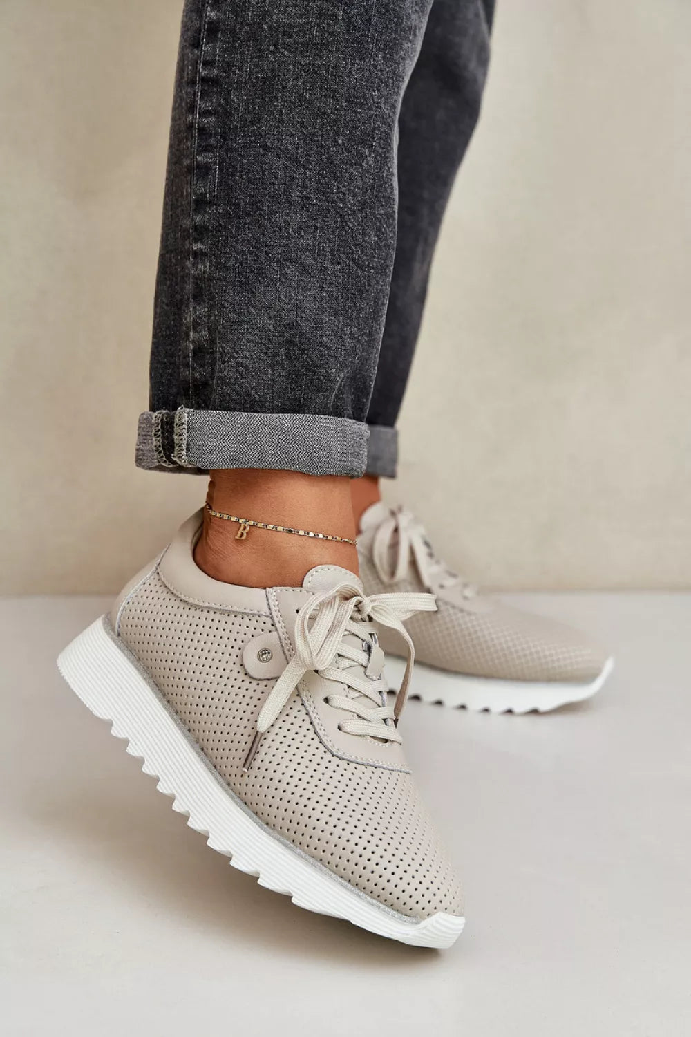 Sportiniai batai, modelis 209067. Ženkite į stilių