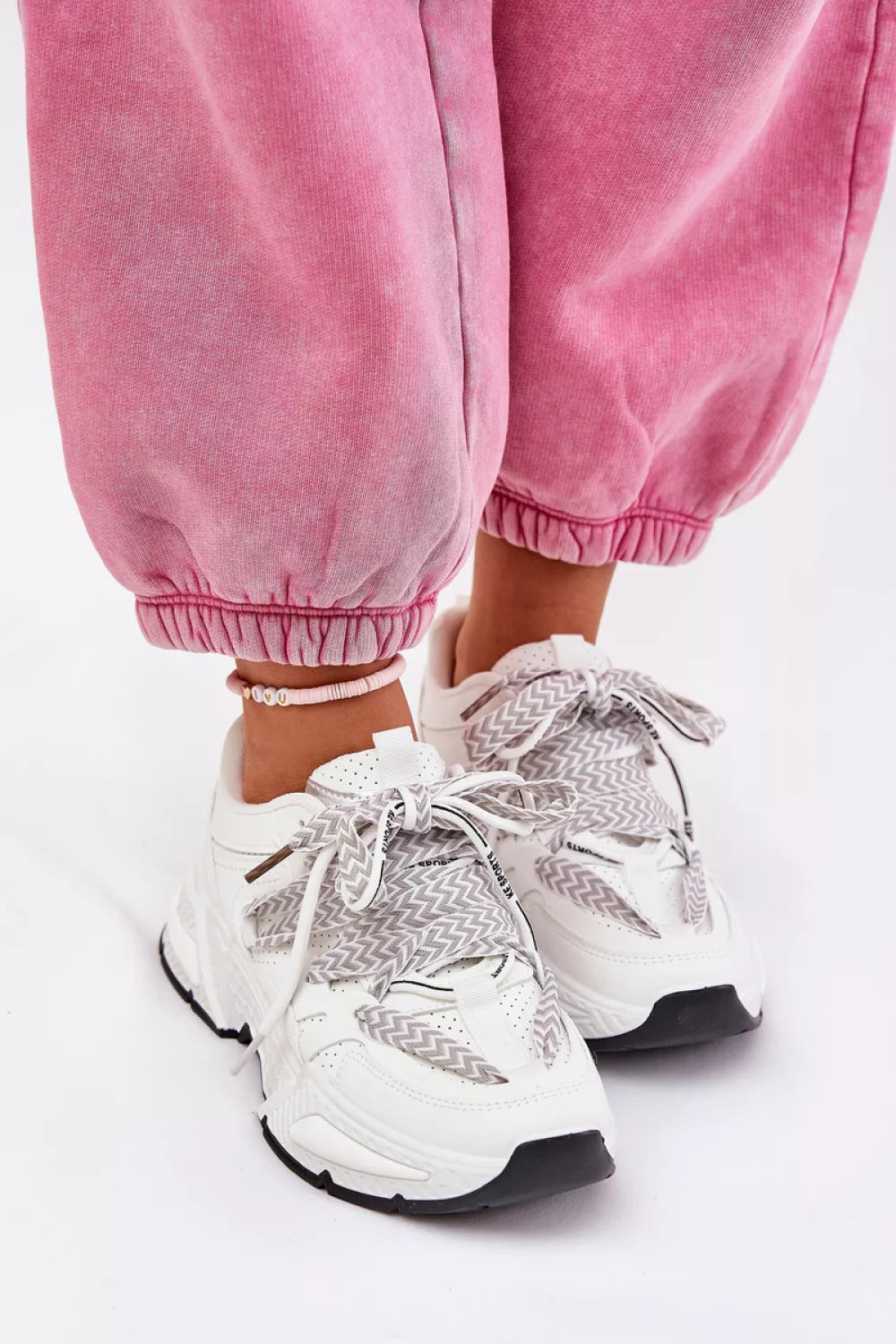 Sportiniai batai, modelis 209446. Ženkite į stilių.