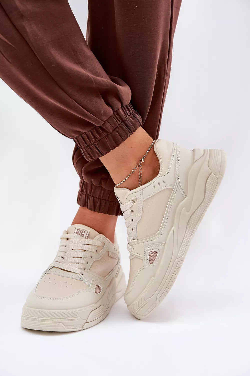 Sportiniai bateliai, modelis 209453. Ženkite į stilių.