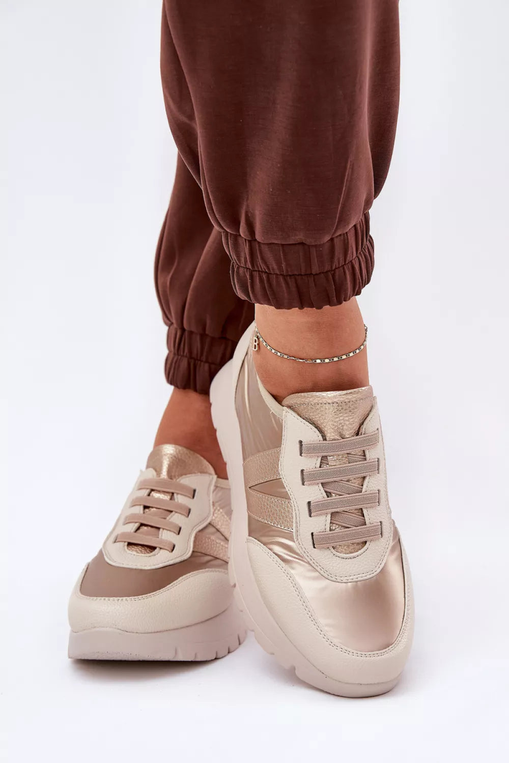 Sportiniai bateliai, modelis 209468. Ženkite į stilių.