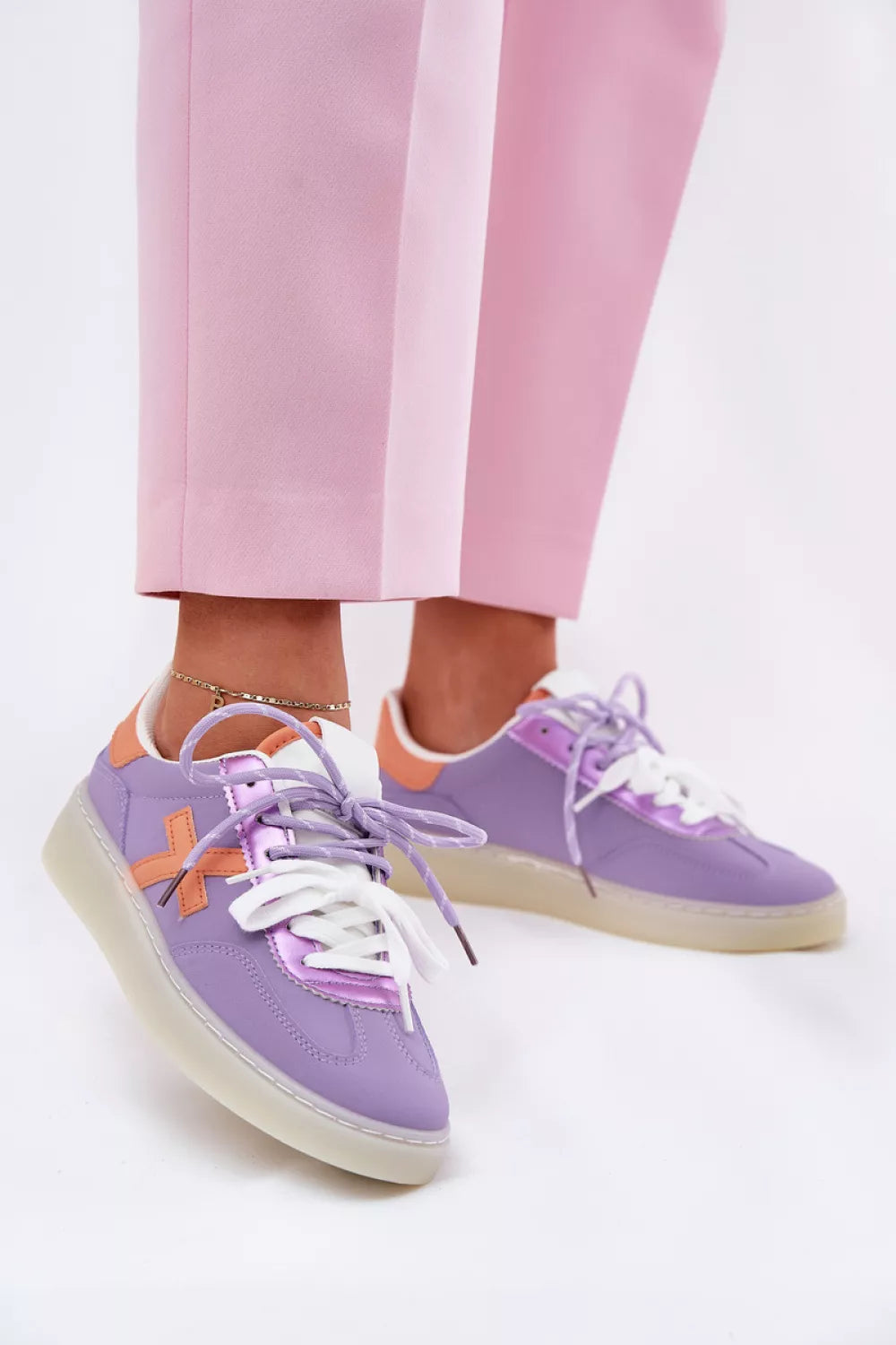 Sportiniai bateliai, modelis 209472. Ženkite į stilių.