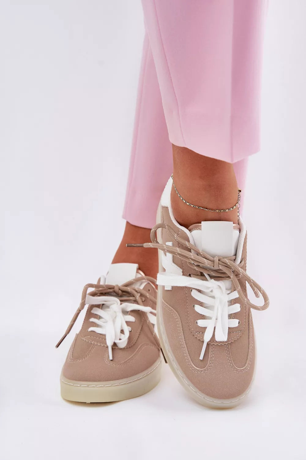 Sportiniai batai, modelis 209479. Ženkite į stilių.