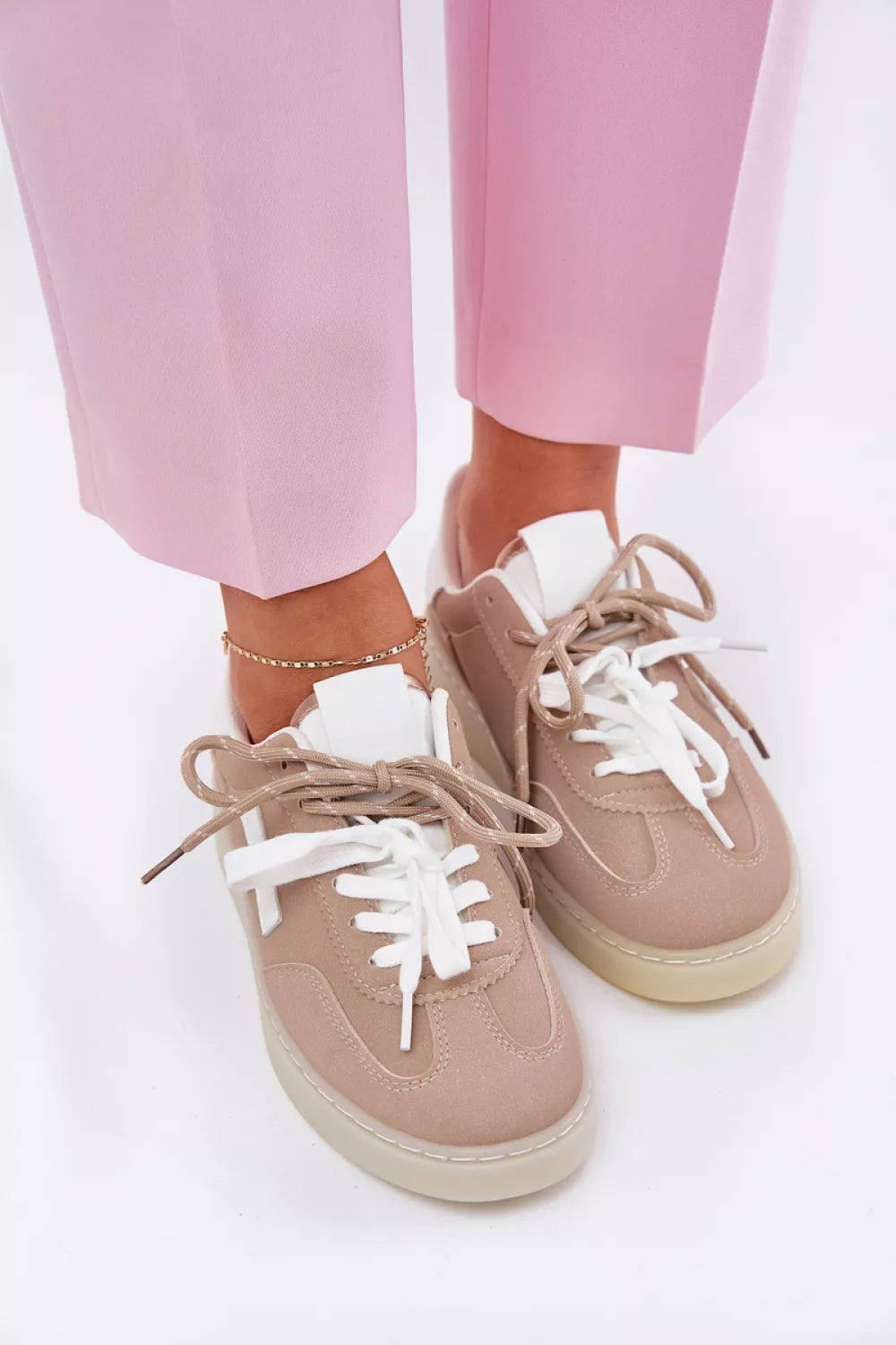 Sportiniai batai, modelis 209479. Ženkite į stilių.