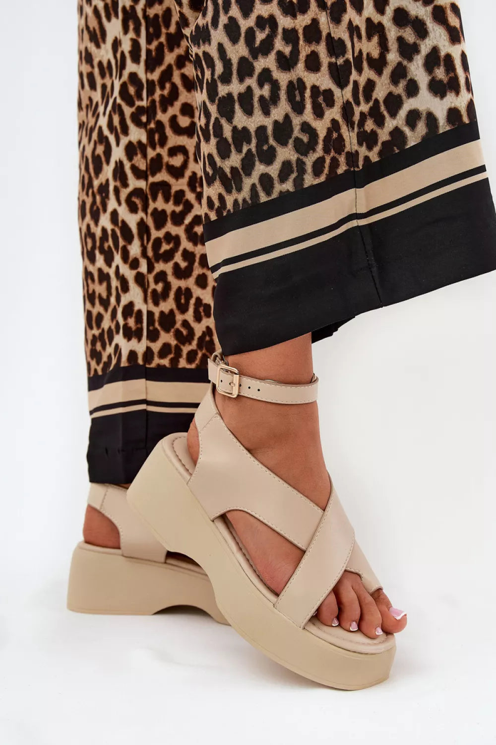 Basutės, modelis 209890. Ženkite į stilių