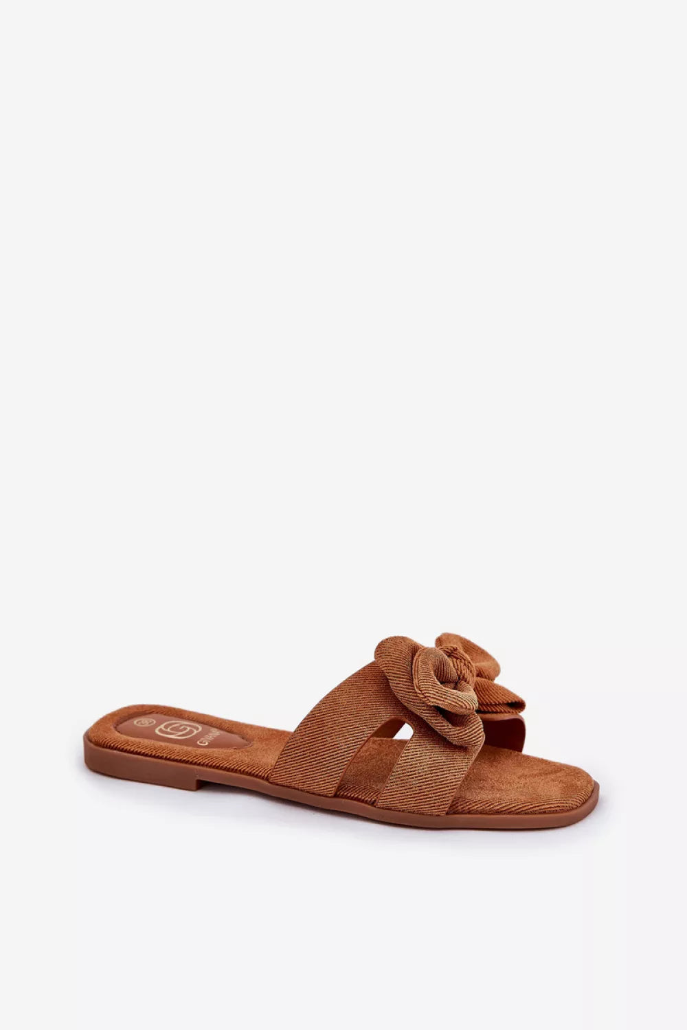 Šlepetės, modelis 209934. Ženkite į stilių.