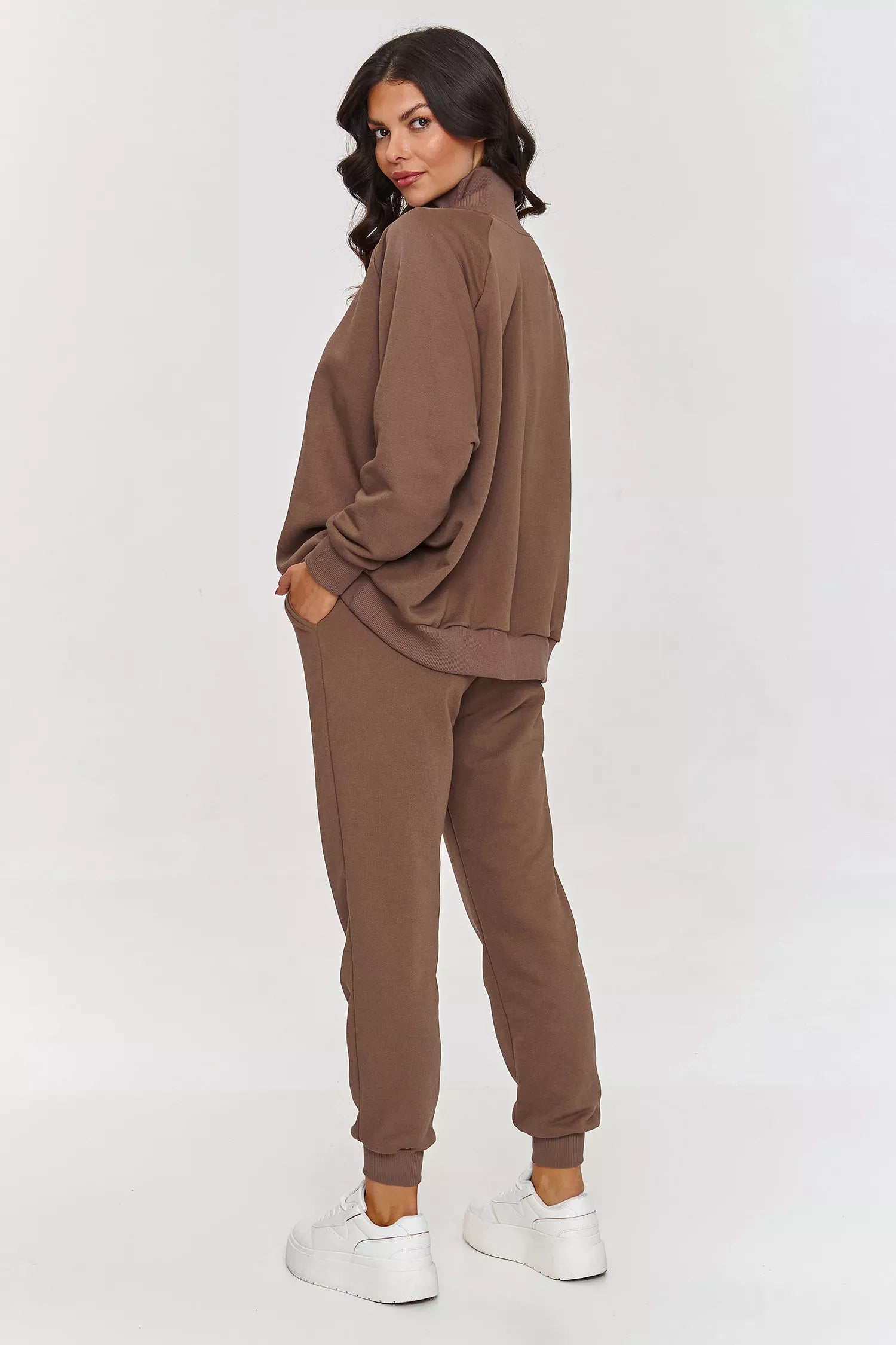 Modelis 209755 Makadamia
