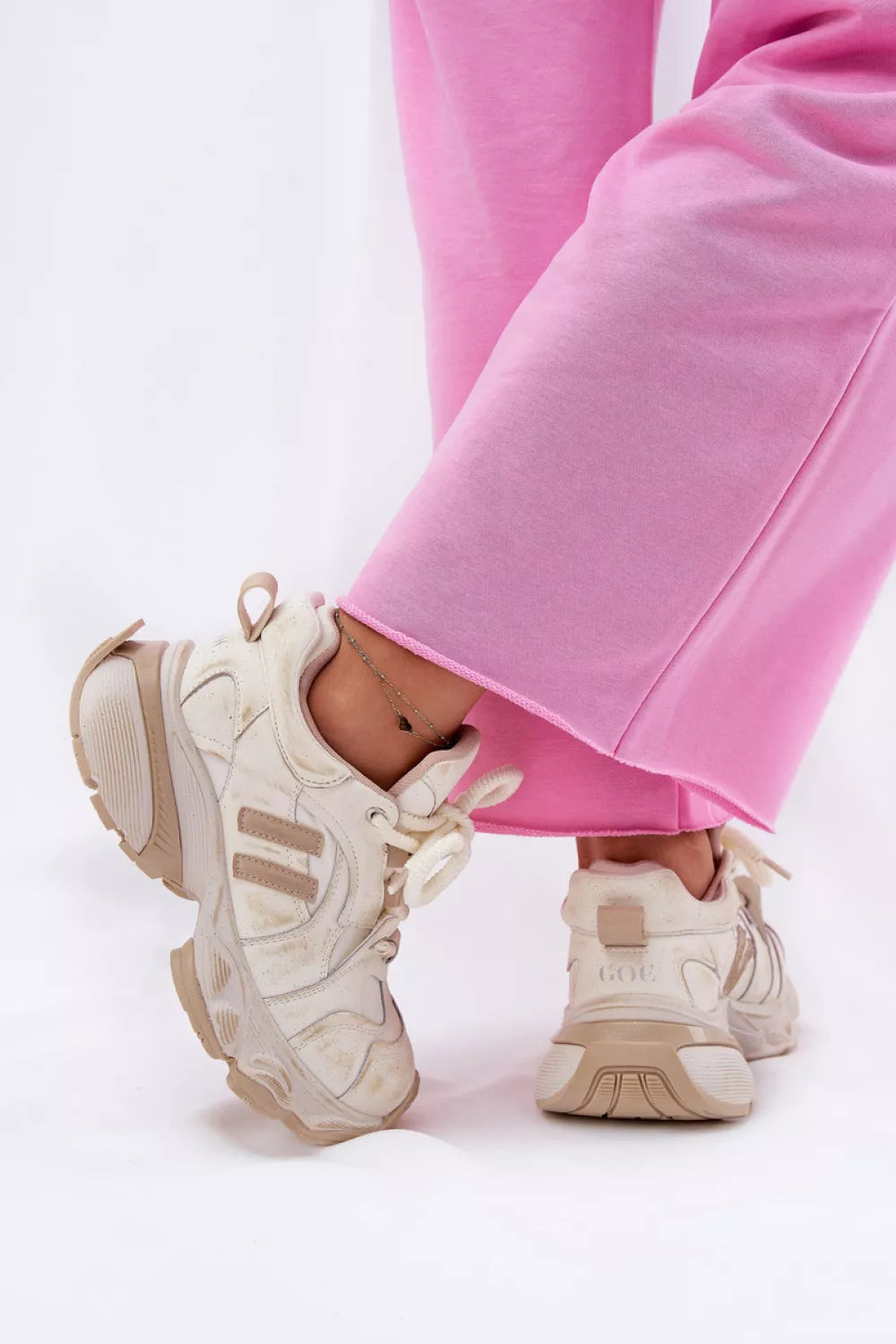 Sportiniai bateliai, modelis 211307. Ženkite į stilių.