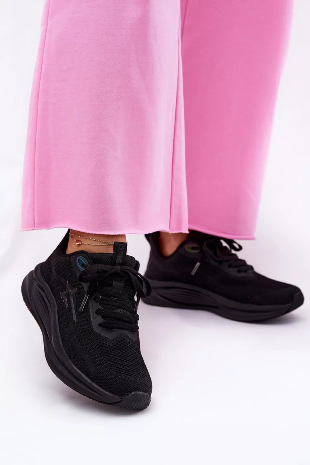 Sportiniai batai, modelis 211328. Ženkite į stilių