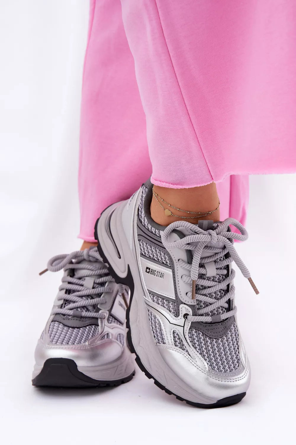 Sportiniai batai, modelis 211332. Ženkite į stilių.