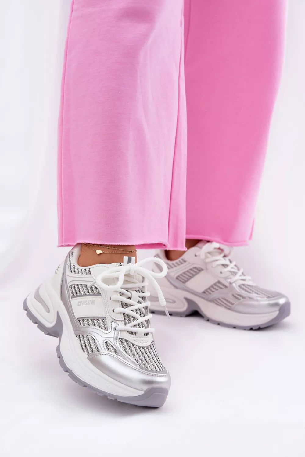 Sportiniai bateliai, modelis 211333. Ženkite į stilių.