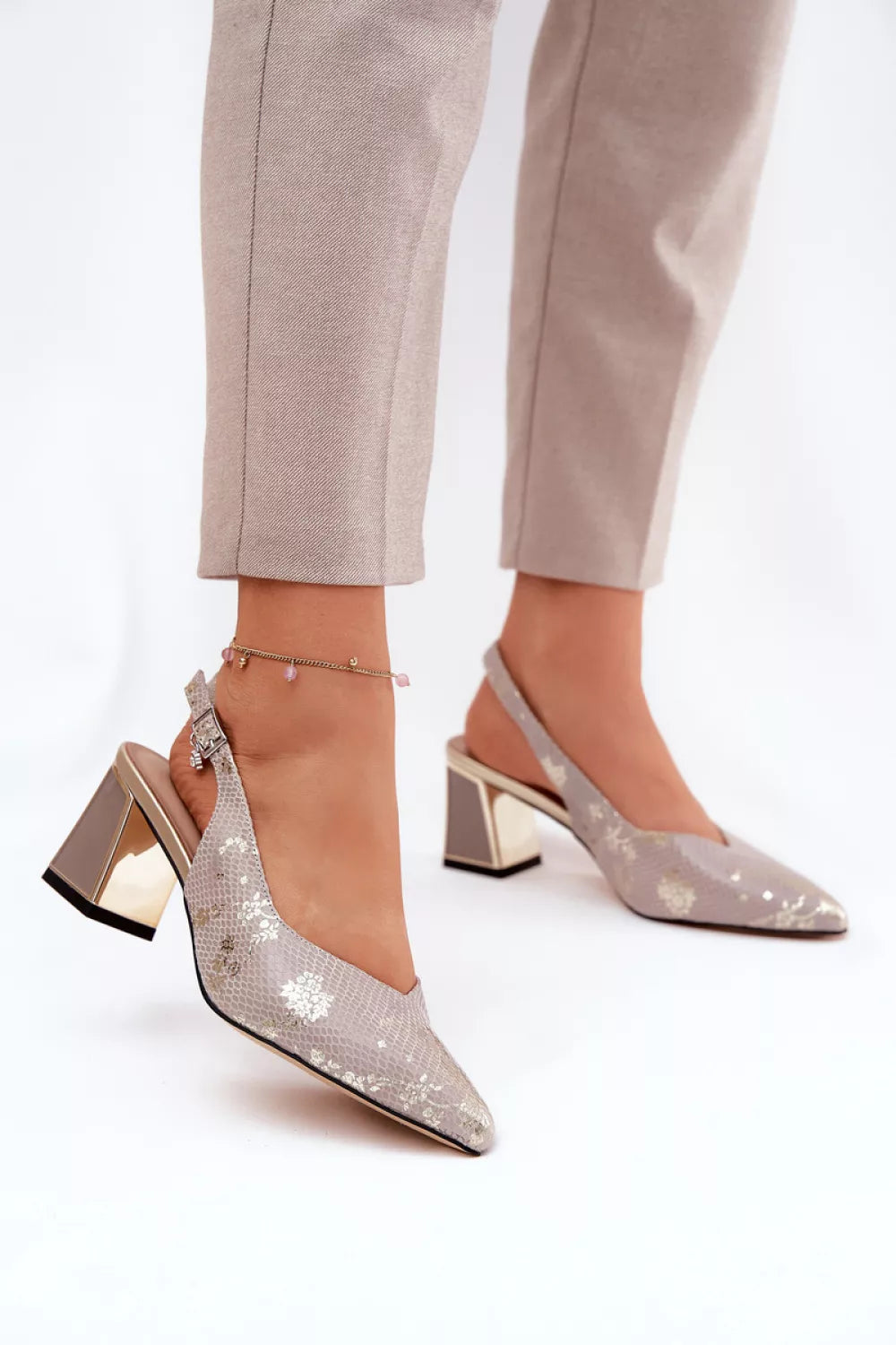 Aulinukai ant kulno modelis 211372 Step in style