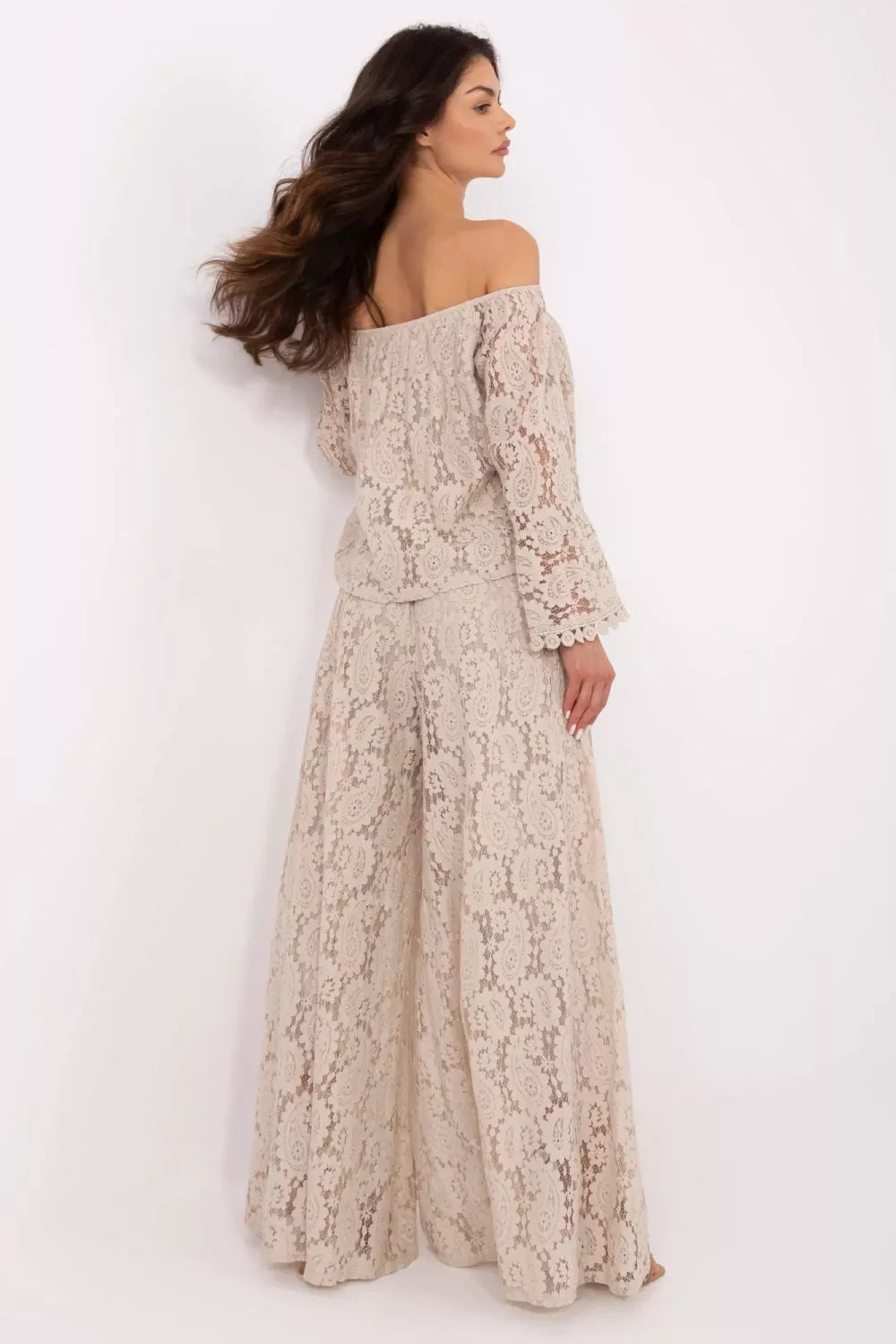 Nėriniu kelnių modelis 211436 Italy Moda