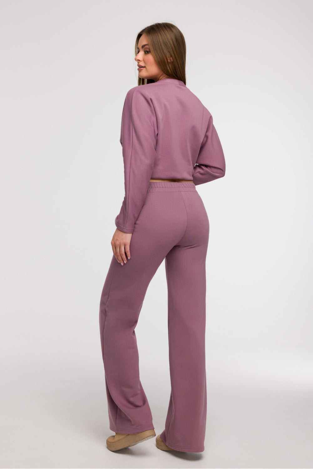 Sportinių kelnių modelis 211507 BeWear