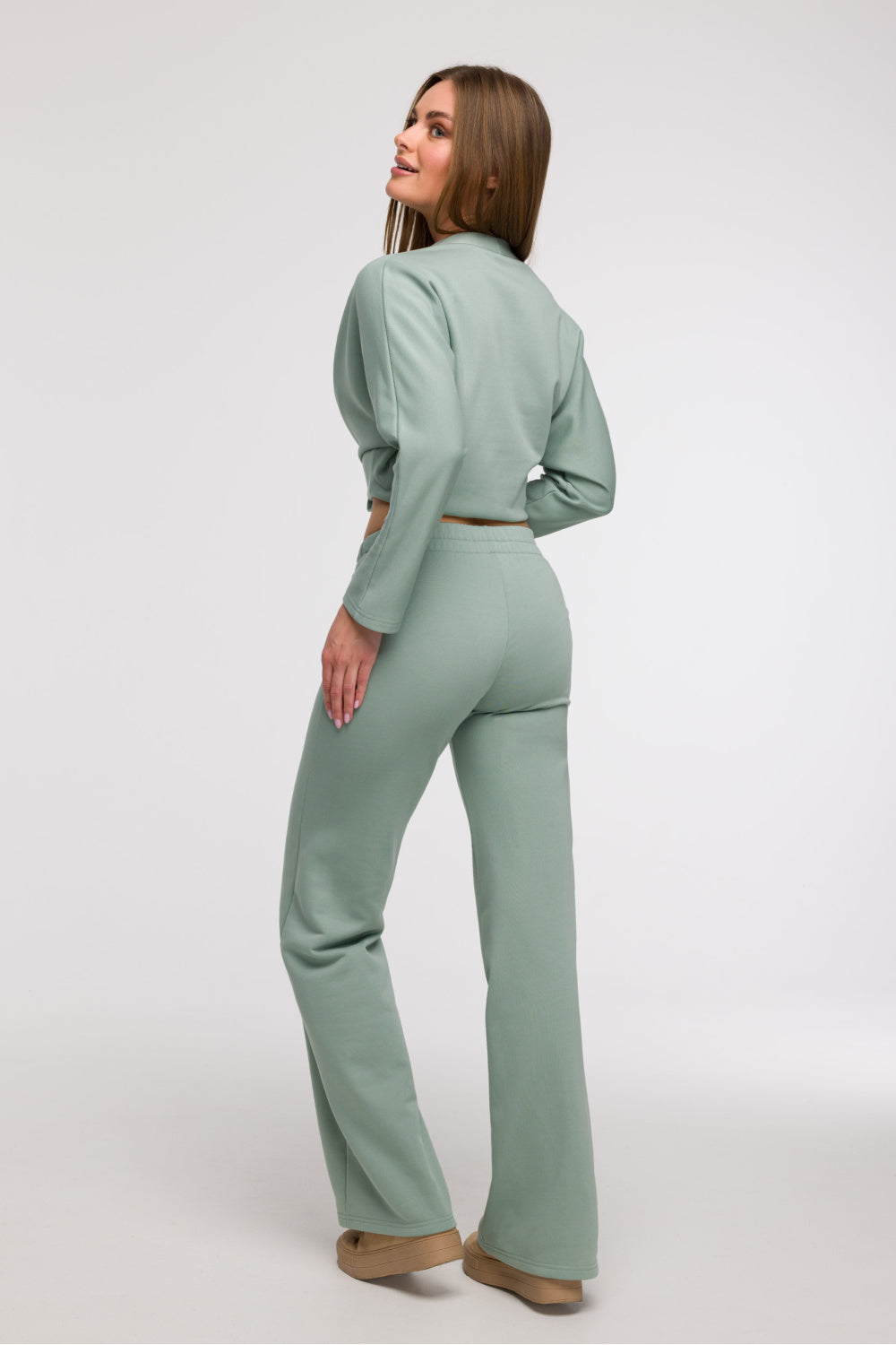 Sportinių kelnių modelis 211510 BeWear