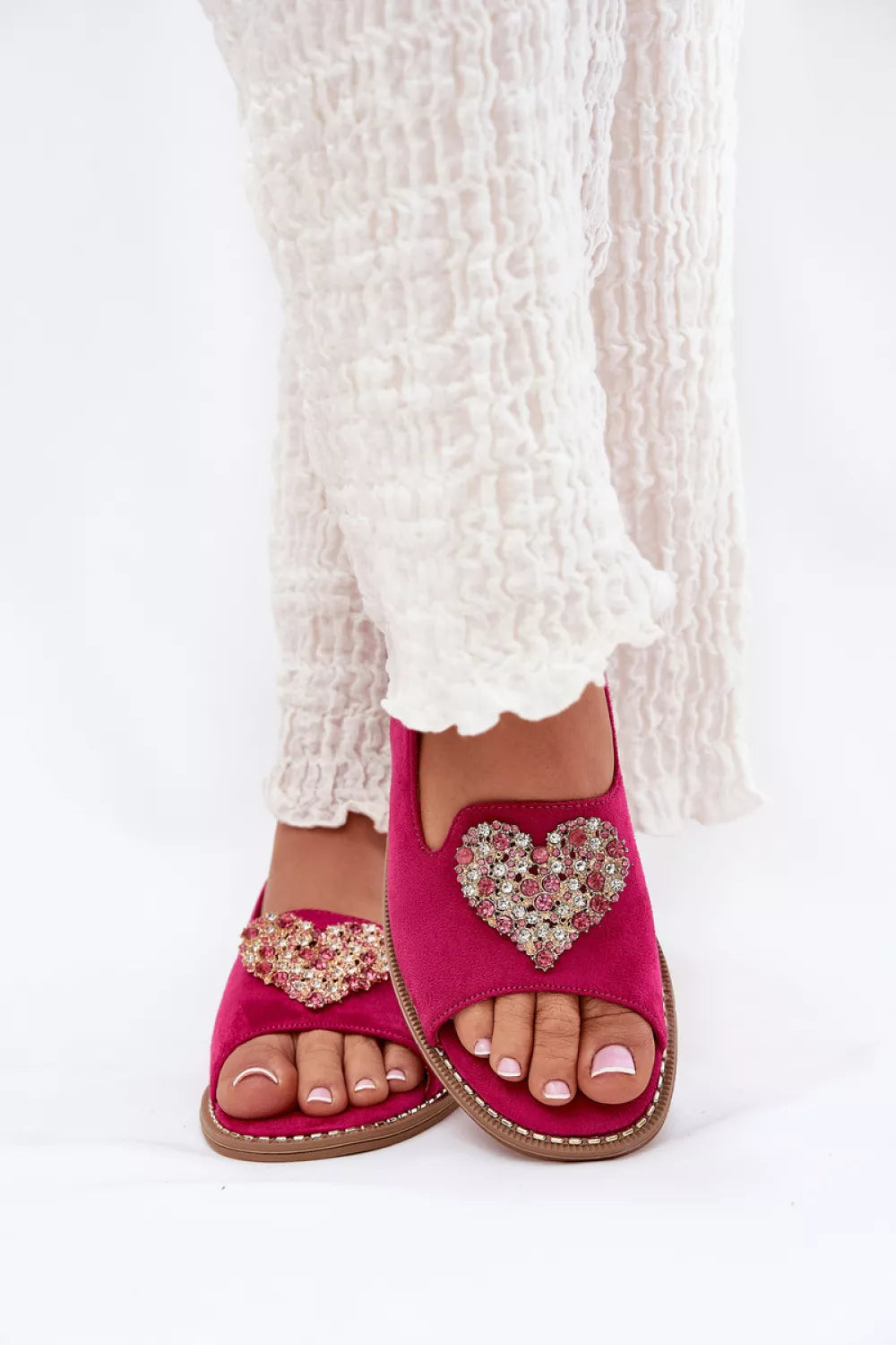 Basutės, modelis 211636. Ženkite į stilių.