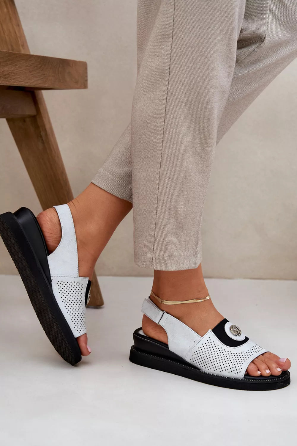 Buskin modelis 211718 Ženkite į stilių