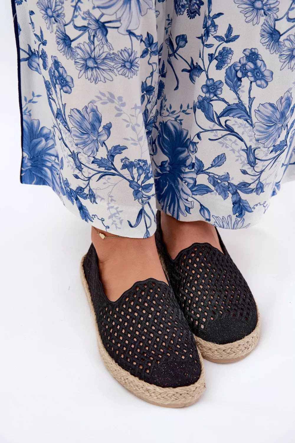 Espadrilių modelis 211852 – ženkite į stilių
