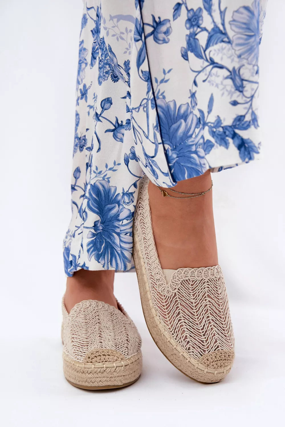 Espadrilių modelis 211854 – ženkite į stilių