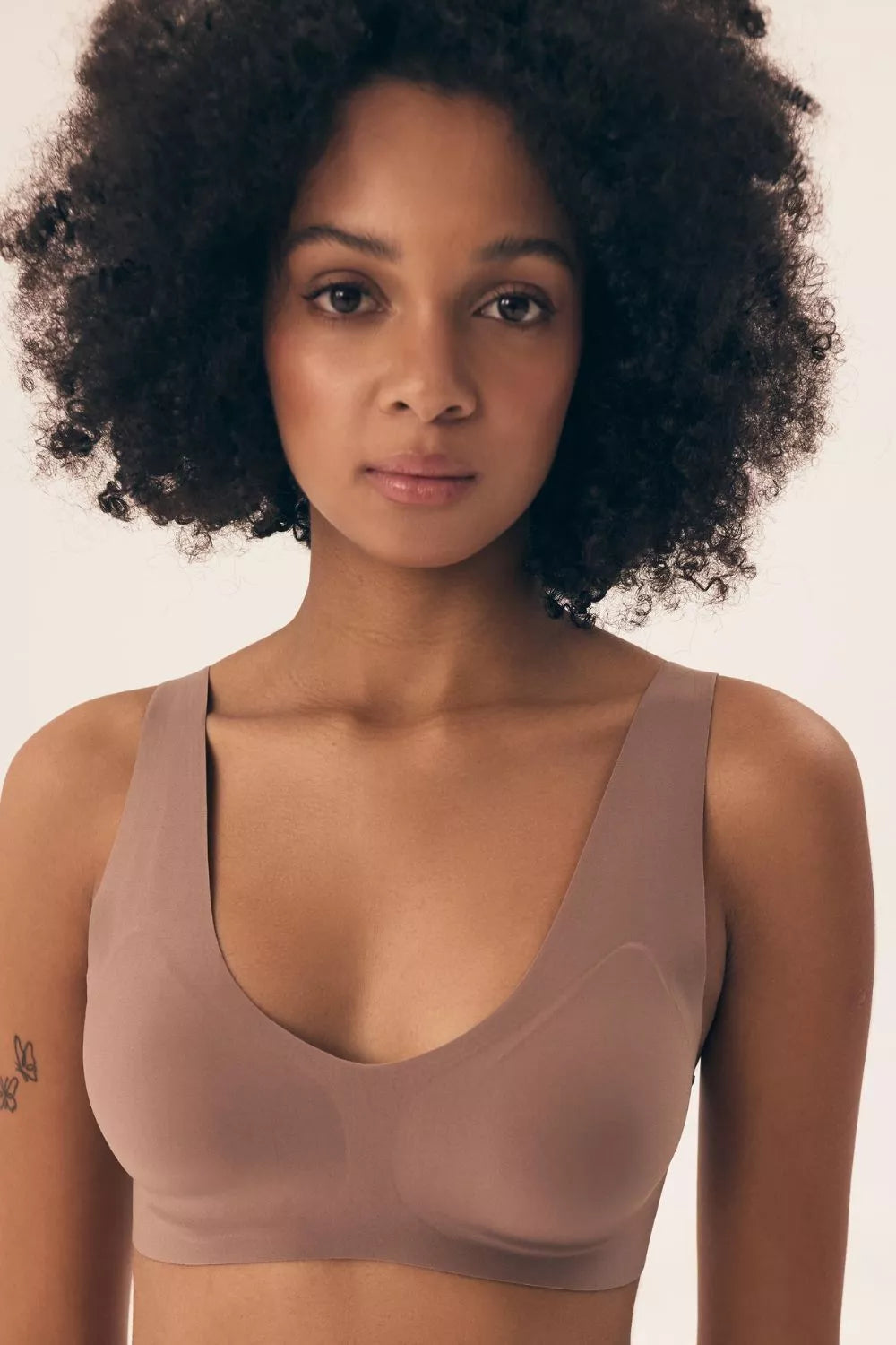 Liemenėlė su paminkštinimu, modelis 211999, Henderson