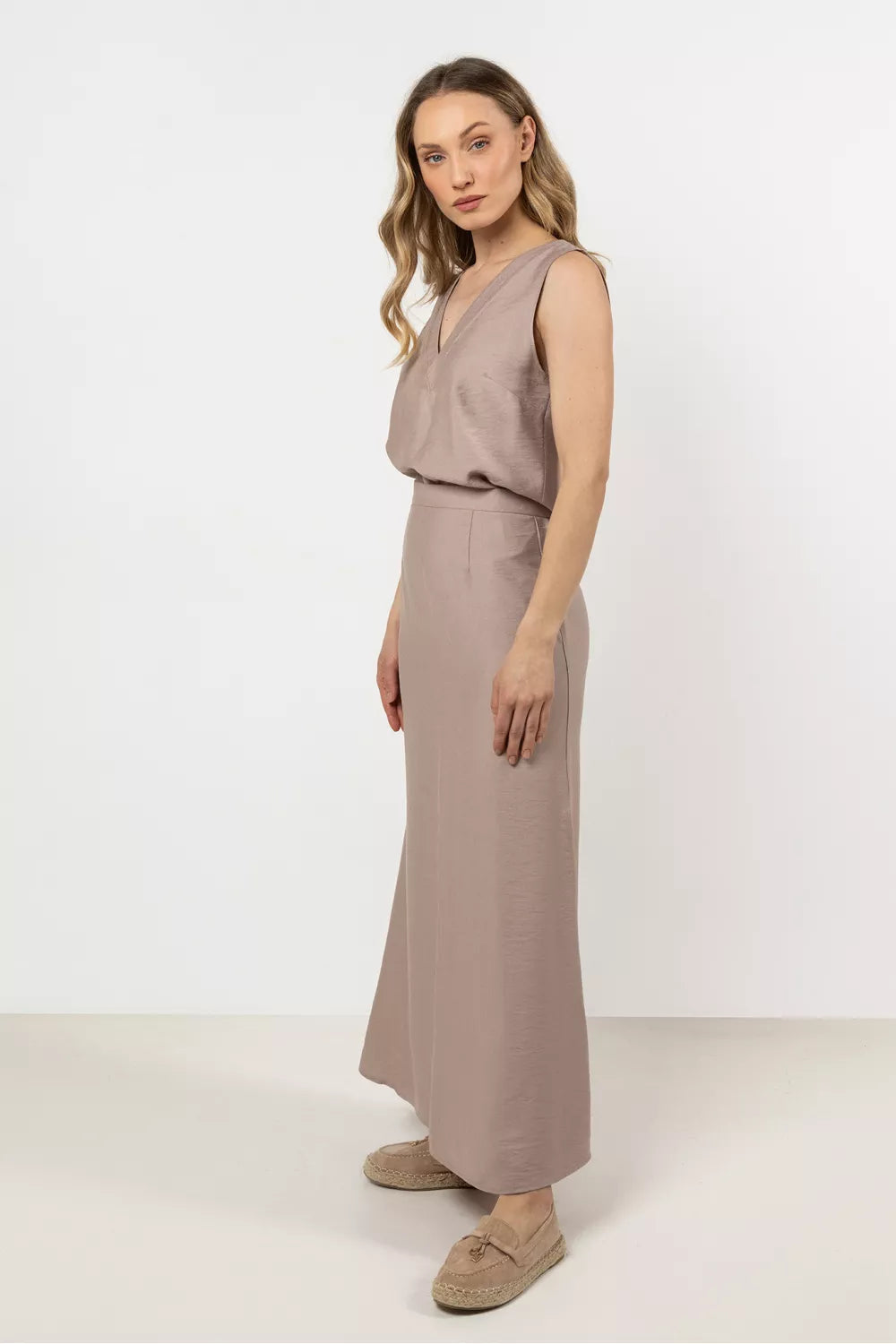 Ilgas sijonas, modelis 212208 awama