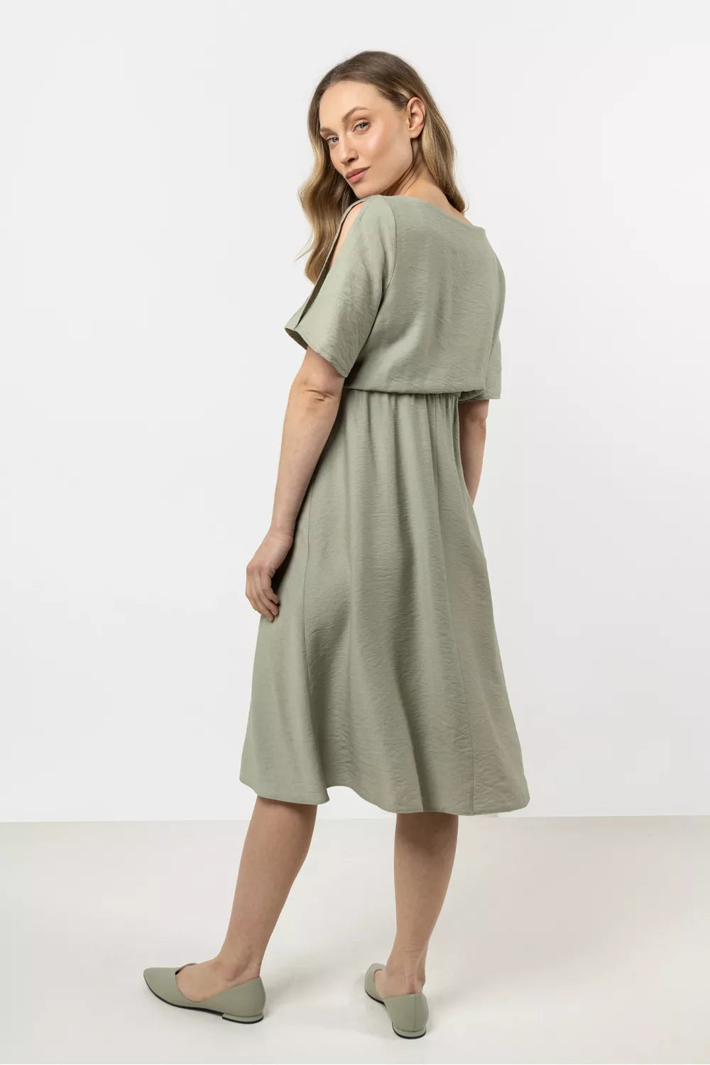 Dieninė suknelė, modelis 212210 awama