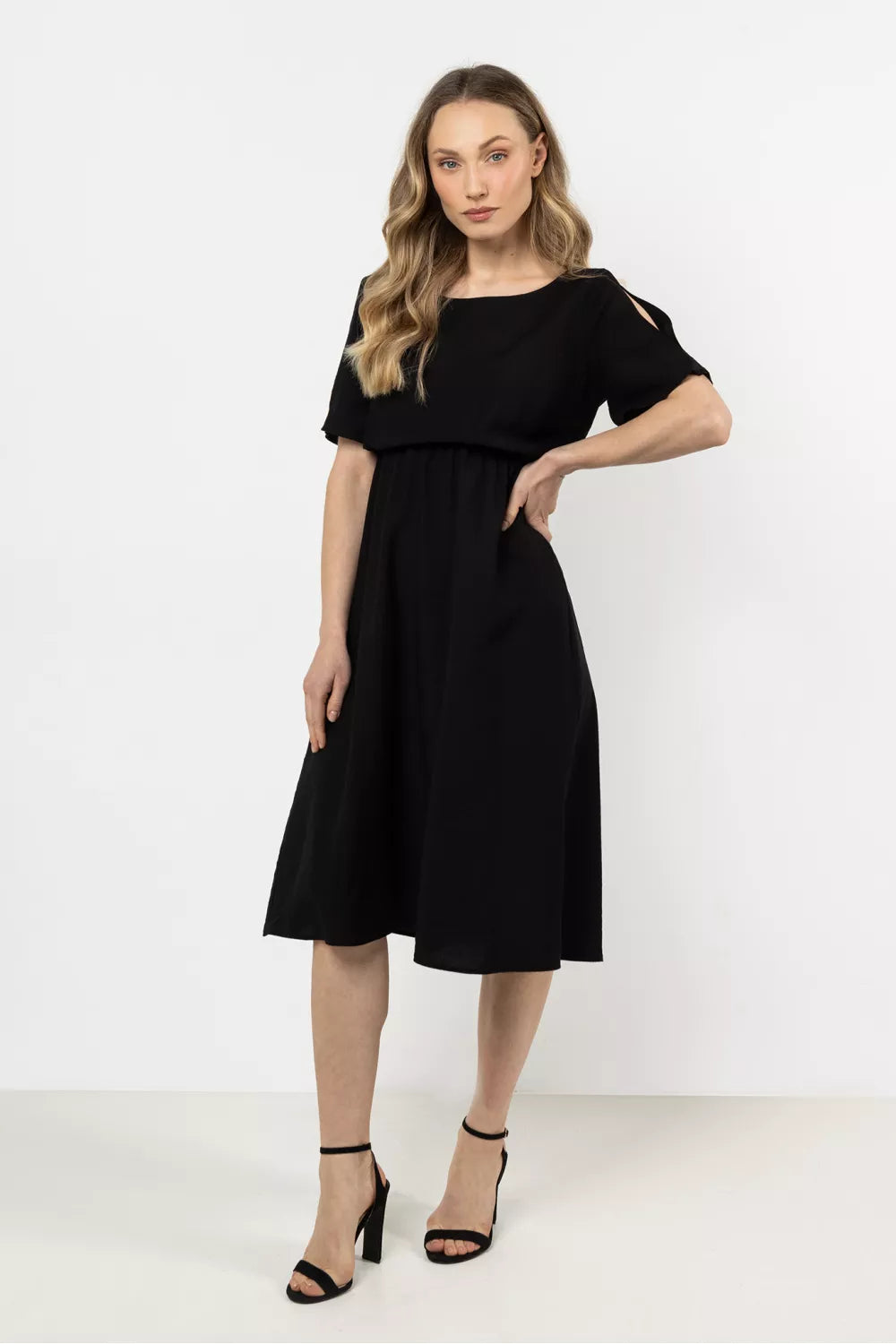 Dieninė suknelė, modelis 212212 awama