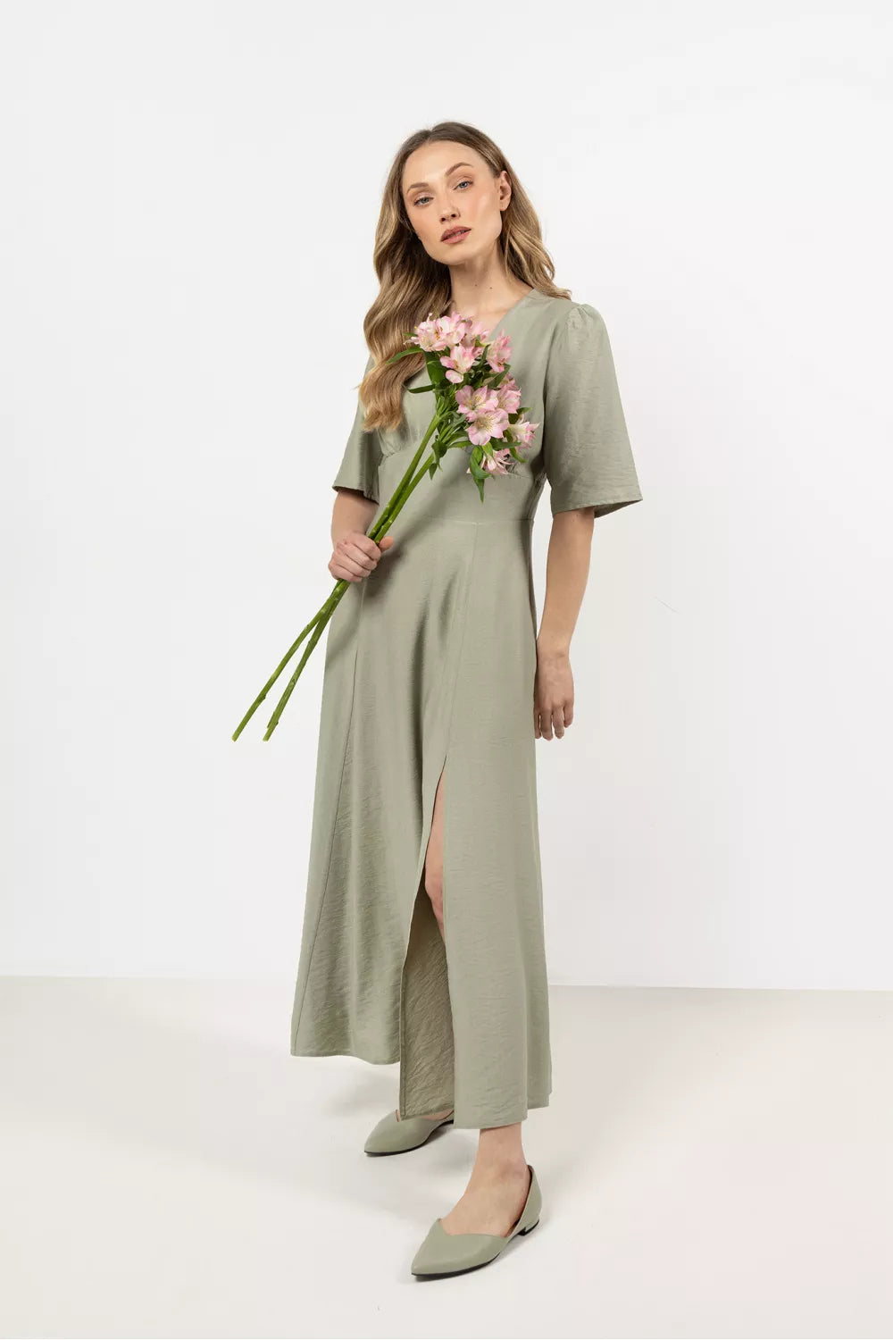 Dieninė suknelė, modelis 212213 awama