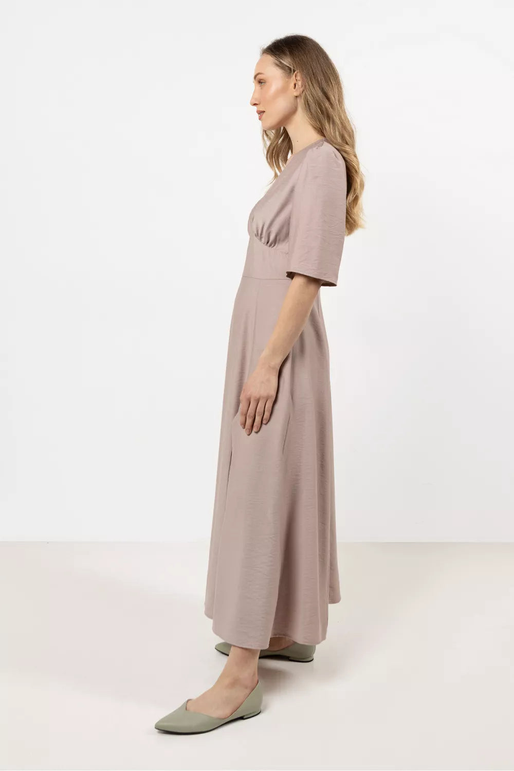 Dieninė suknelė, modelis 212214 awama