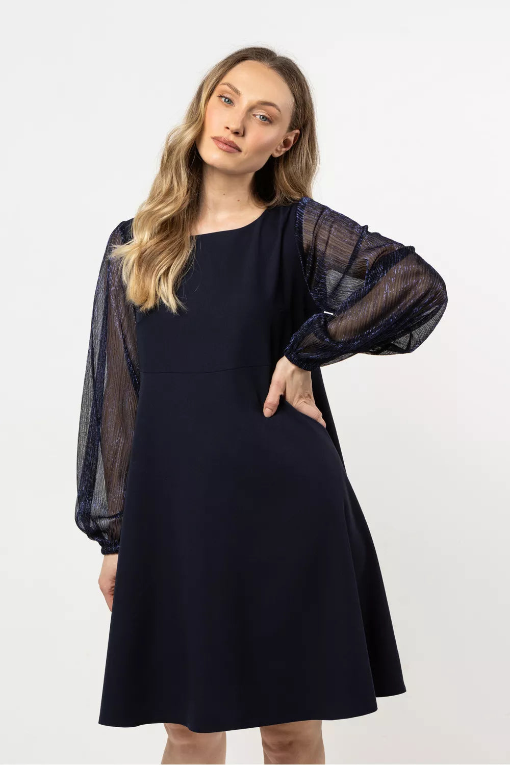Vakarinės suknelės modelis 212224 awama