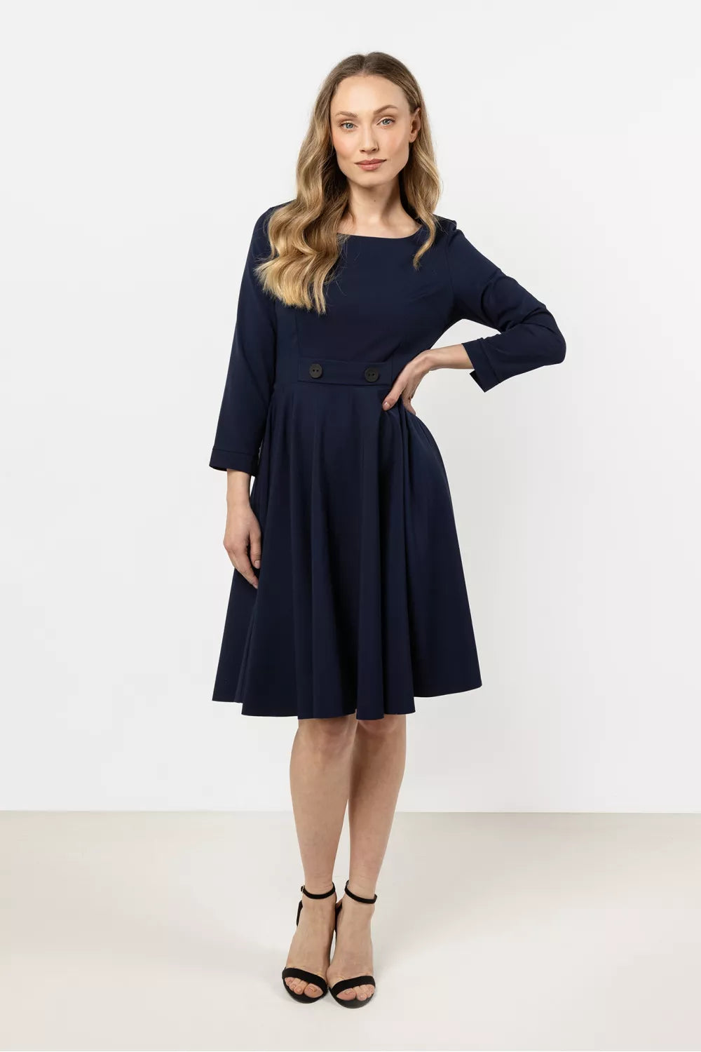 Suknelė, modelis 212238 awama