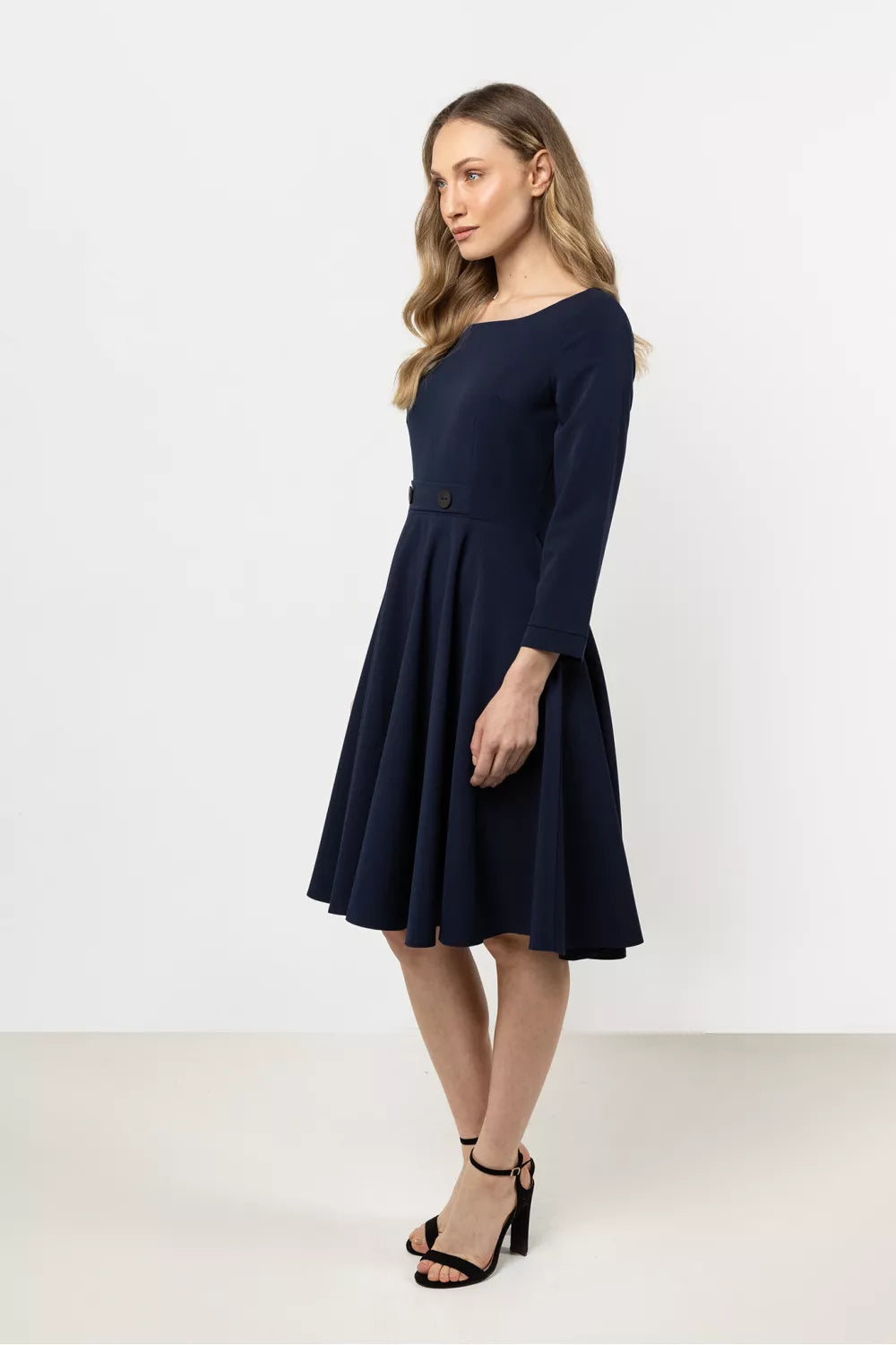 Suknelė, modelis 212238 awama