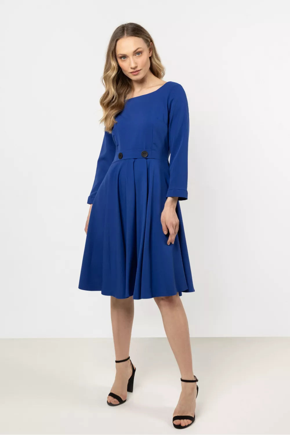 Dieninė suknelė, modelis 212241 awama