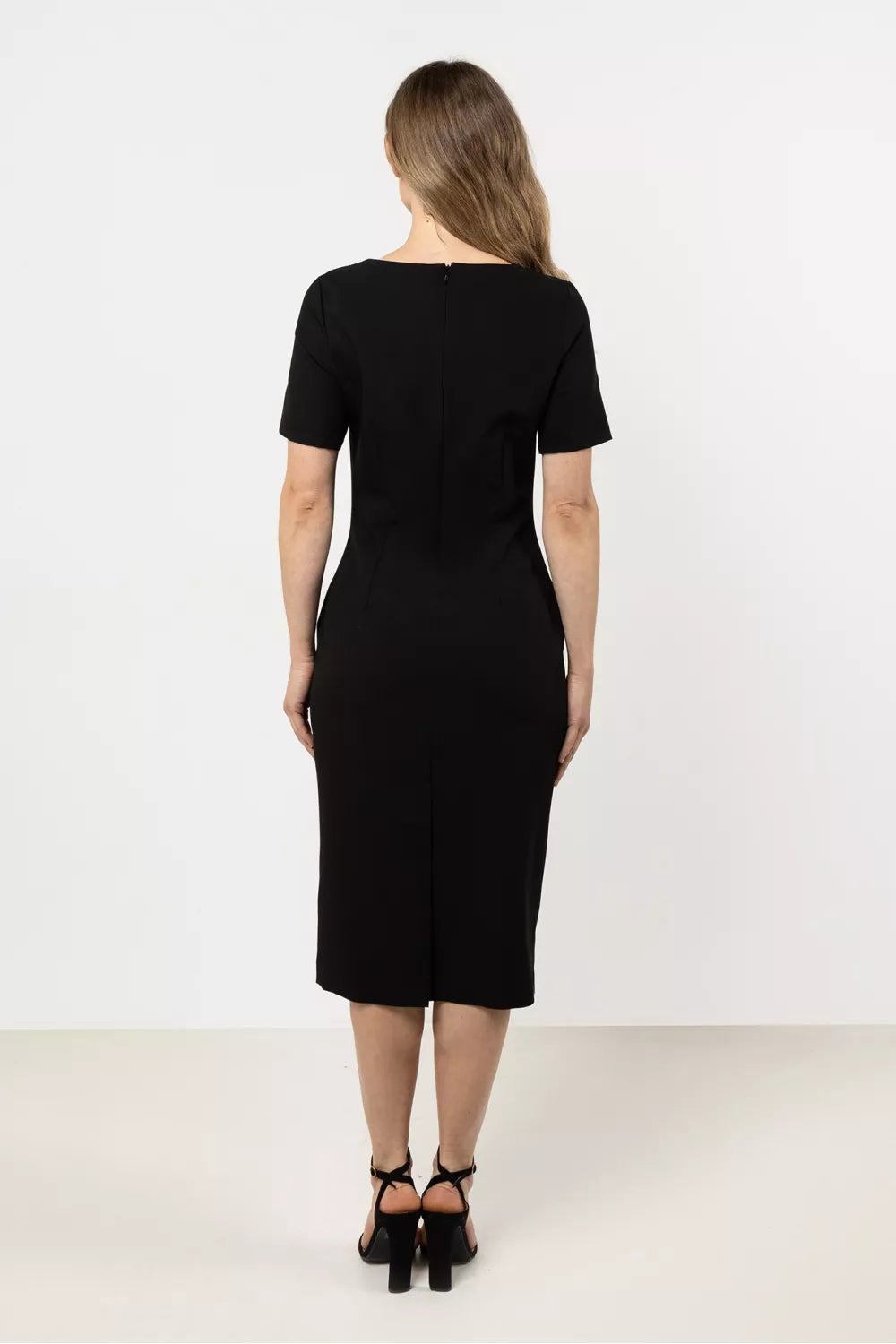 Dieninė suknelė, modelis 212249 awama